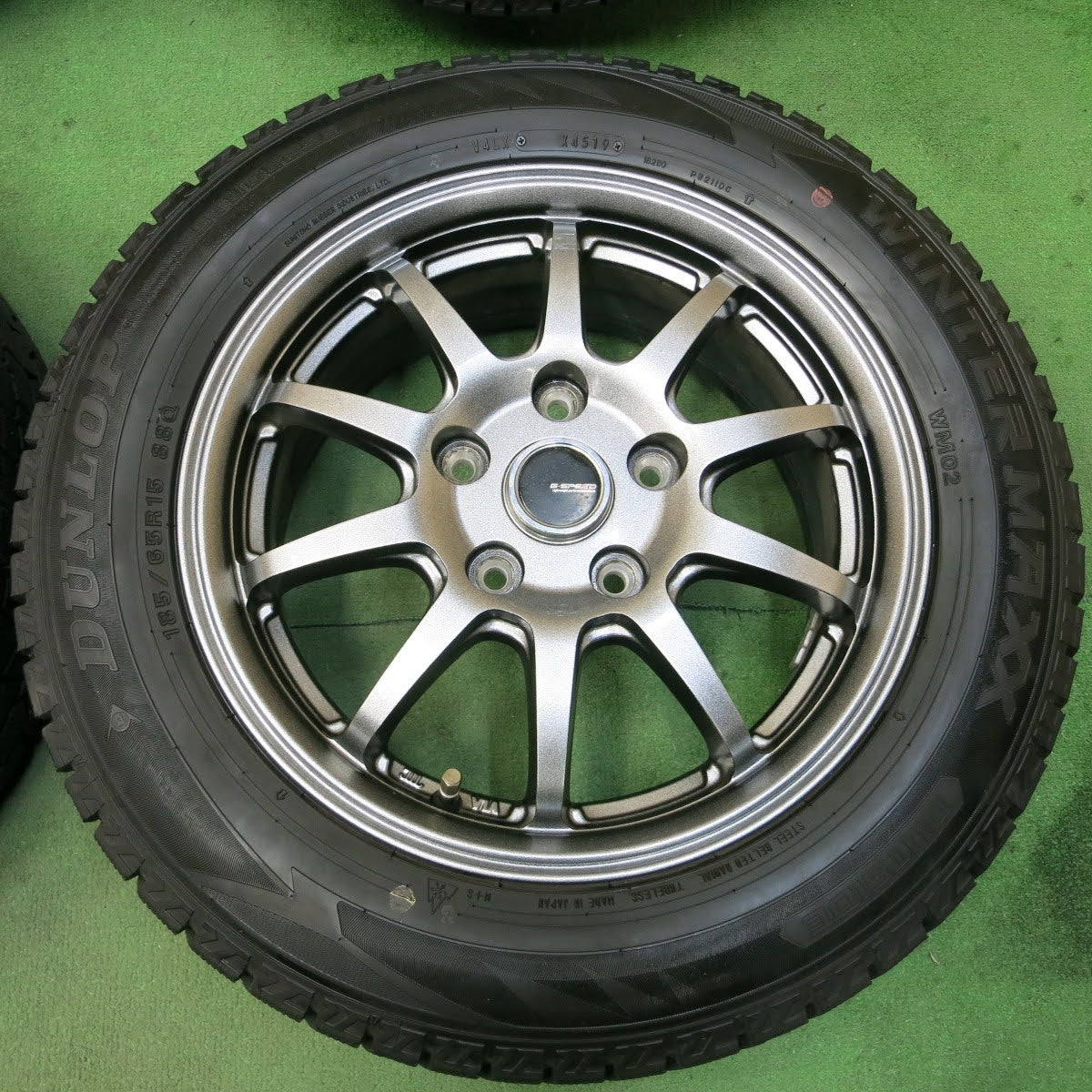 [送料無料]バリ溝！19年！キレイ！9.5分★スタッドレス 185/65R15 ダンロップ ウインターマックス WM02 G-SPEED Gスピード 15インチ PCD114.3/5H★3100909イス