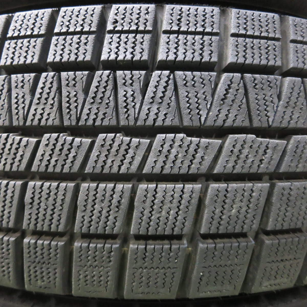 [送料無料]バリ溝！9.5分★日産 セレナ 純正 スチール 195/65R15 スタッドレス ナンカン CORSAFA 15インチ PCD114.3/5H★3100915イス