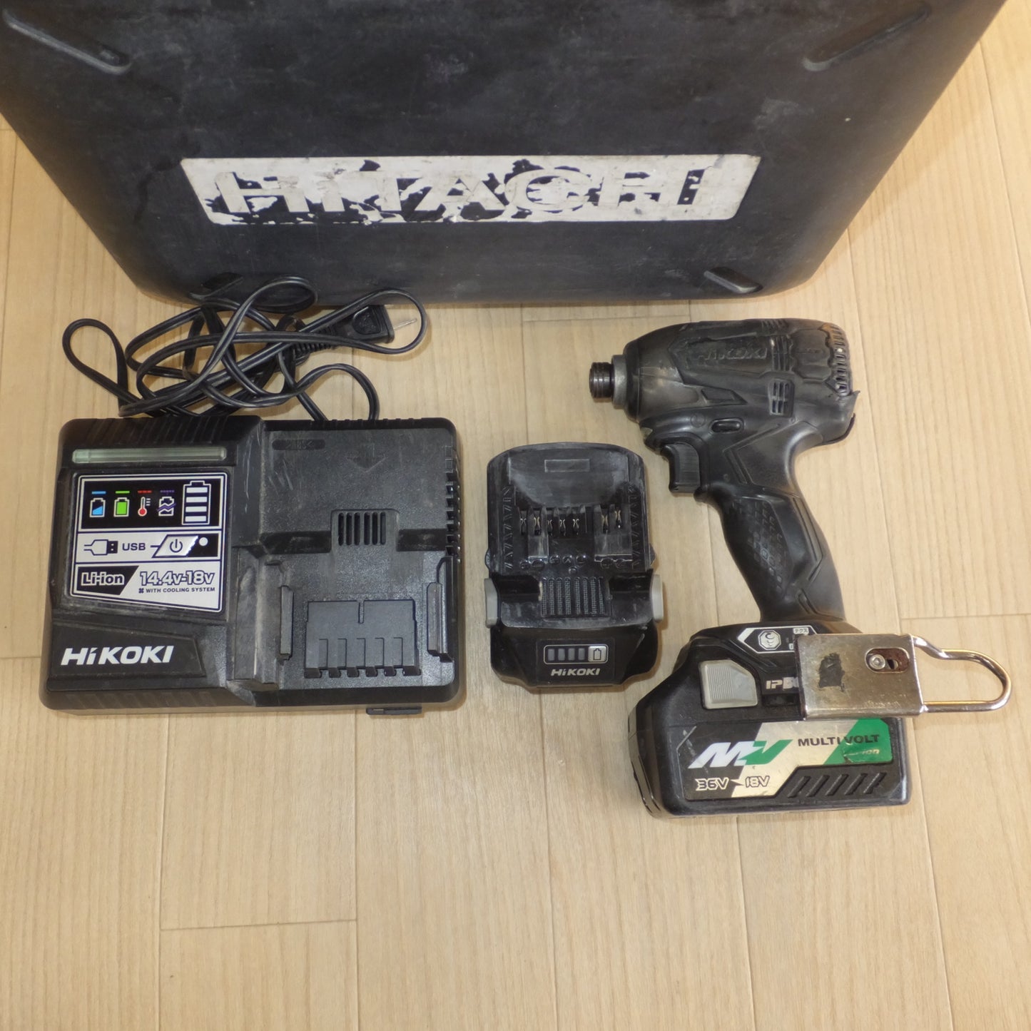 [送料無料] ★ハイコーキ HiKOKI コードレスインパクトドライバ WH36DA　蓄電池 BSL36A18 2個　急速充電器 UC18YDL　セット★