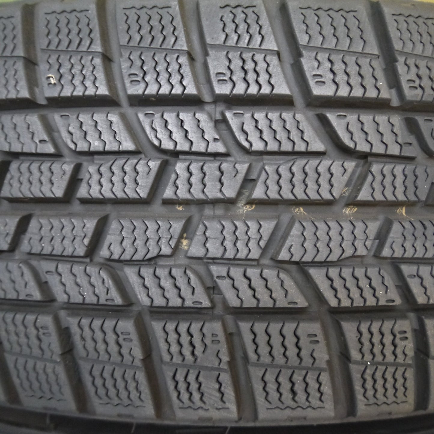 *送料無料*バリ溝！9.5分★スタッドレス 175/60R16 グッドイヤー アイスナビ6 ravrion LUMIERE ラブリオン 16インチ PCD100/4H★4013006Hス