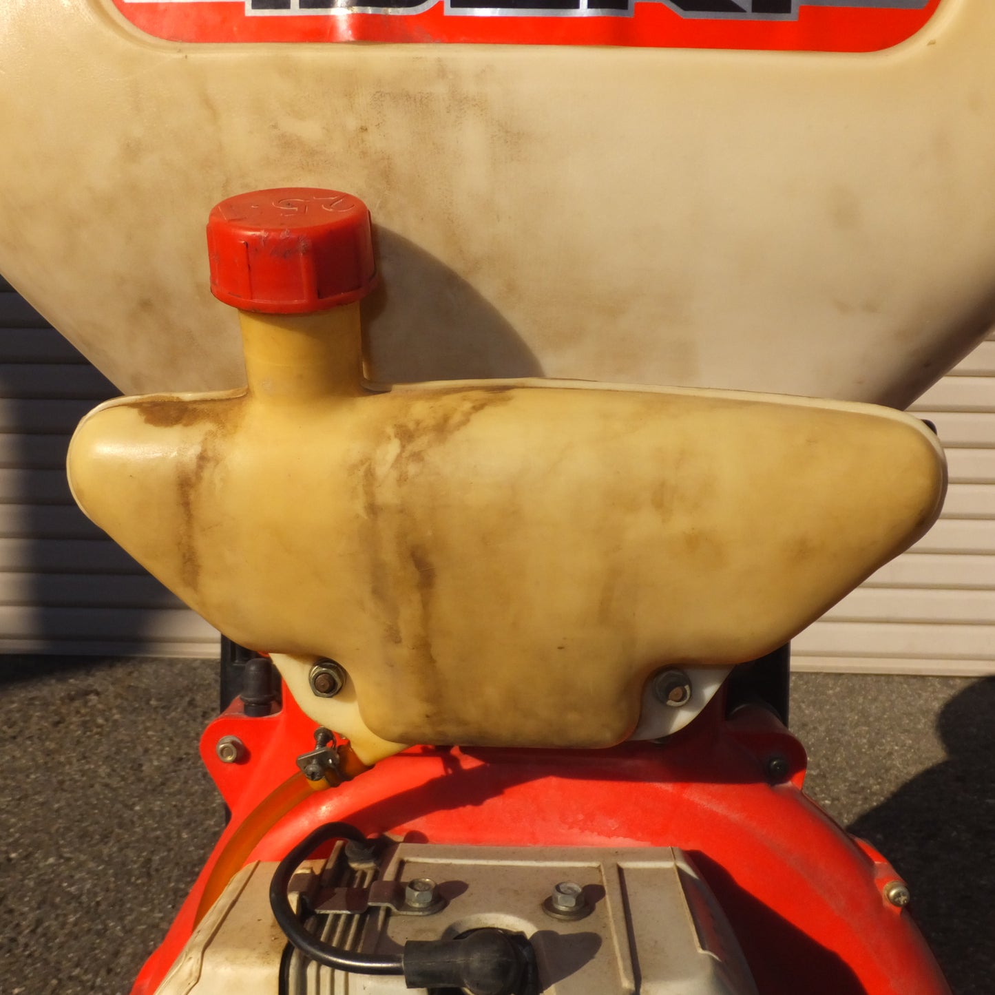 *送料無料*岐阜発★井関農機 ISEKI 背負い式エンジン散布機 エレックエンジン ID-503L★