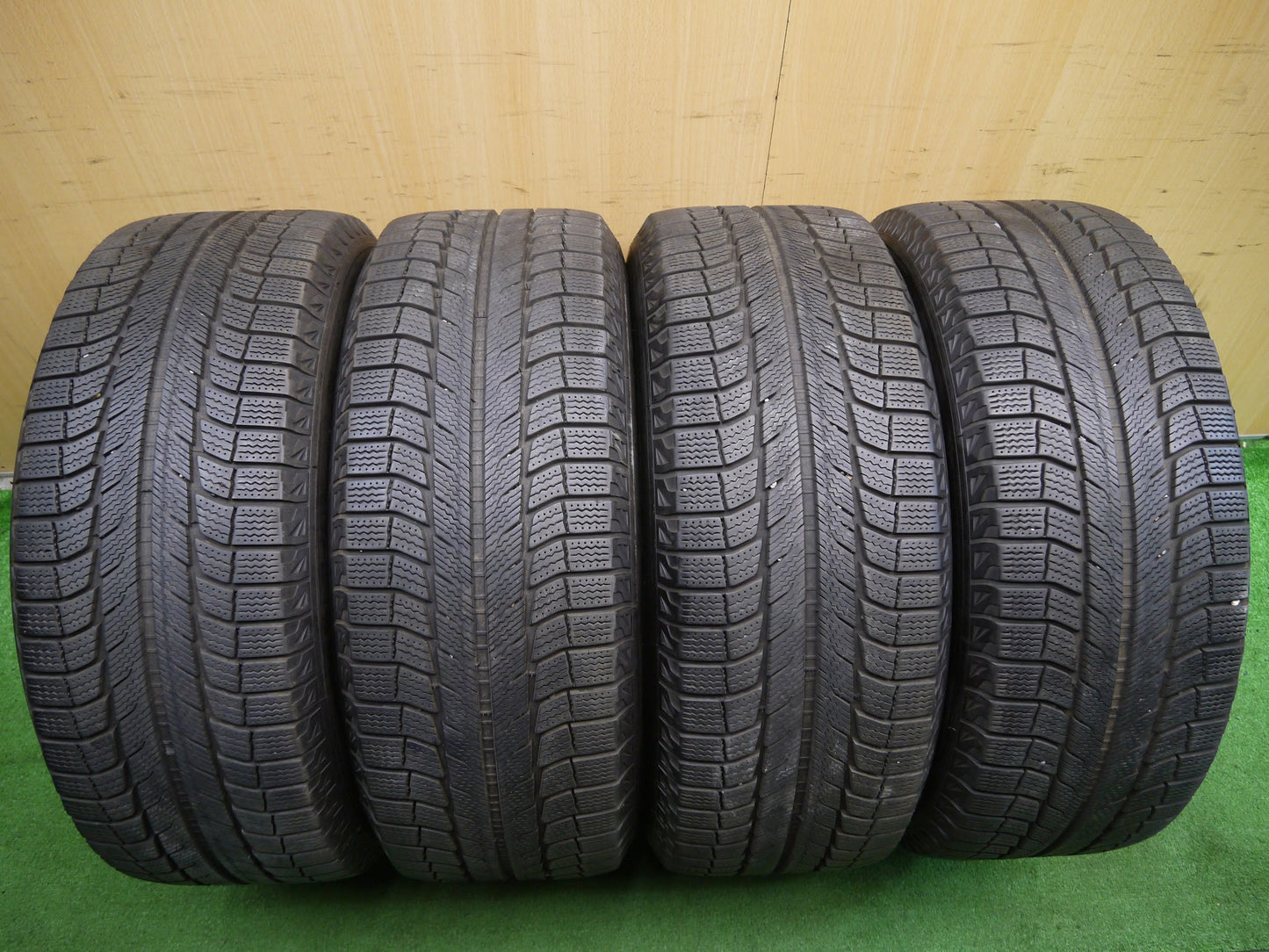 [送料無料]4本価格★BMW X5 純正 255/55R18 スタッドレス ミシュラン LATITUDE X-ICE 18インチ PCD120/5H★2091406アス