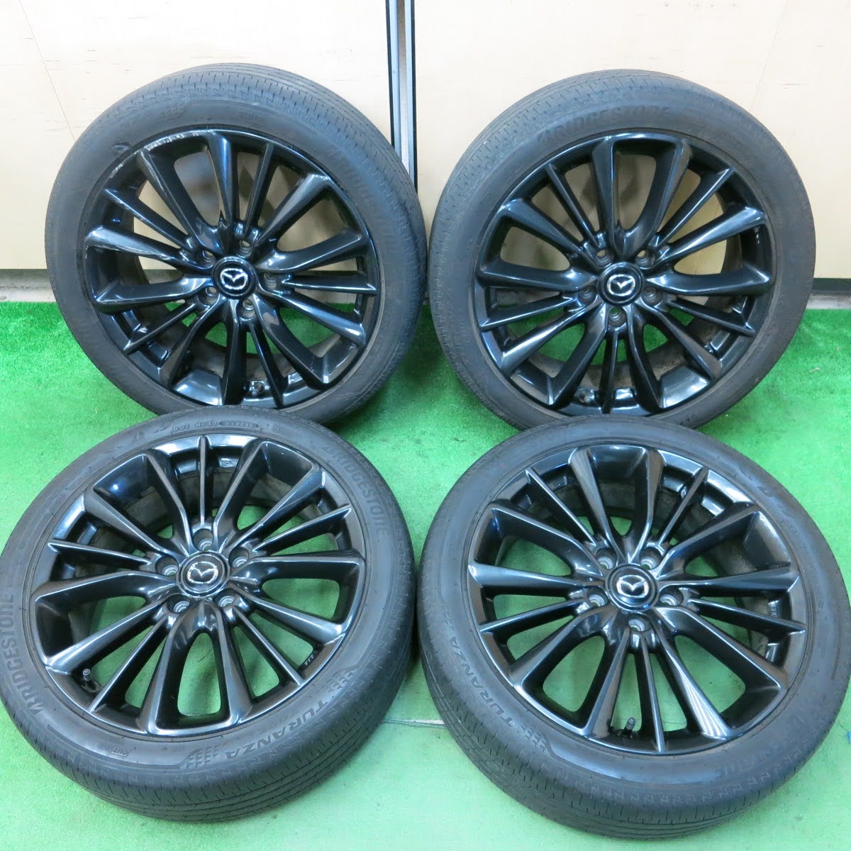 [送料無料]バリ溝！19年！8.5分★BBS製 マツダ3 オプション 純正 215/45R18 ブリヂストン トランザ T005A MZ 18インチ PCD114.3/5H★3090502ヒノ