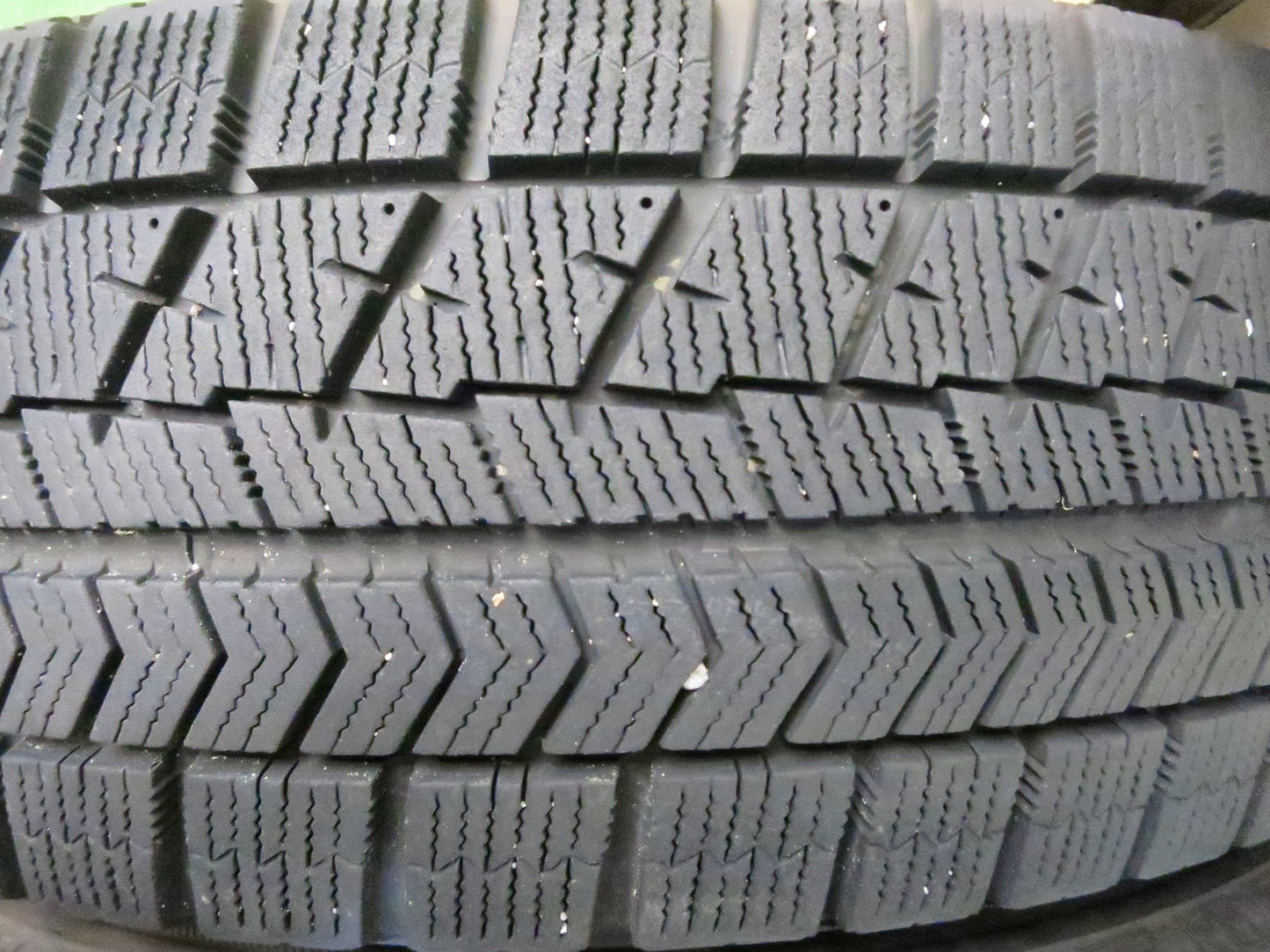 [送料無料]キレイ★スタッドレス 165/65R14 ブリヂストン ブリザック VRX MiLLOUS ミルアス 14インチ PCD100/4H★3022802Hス
