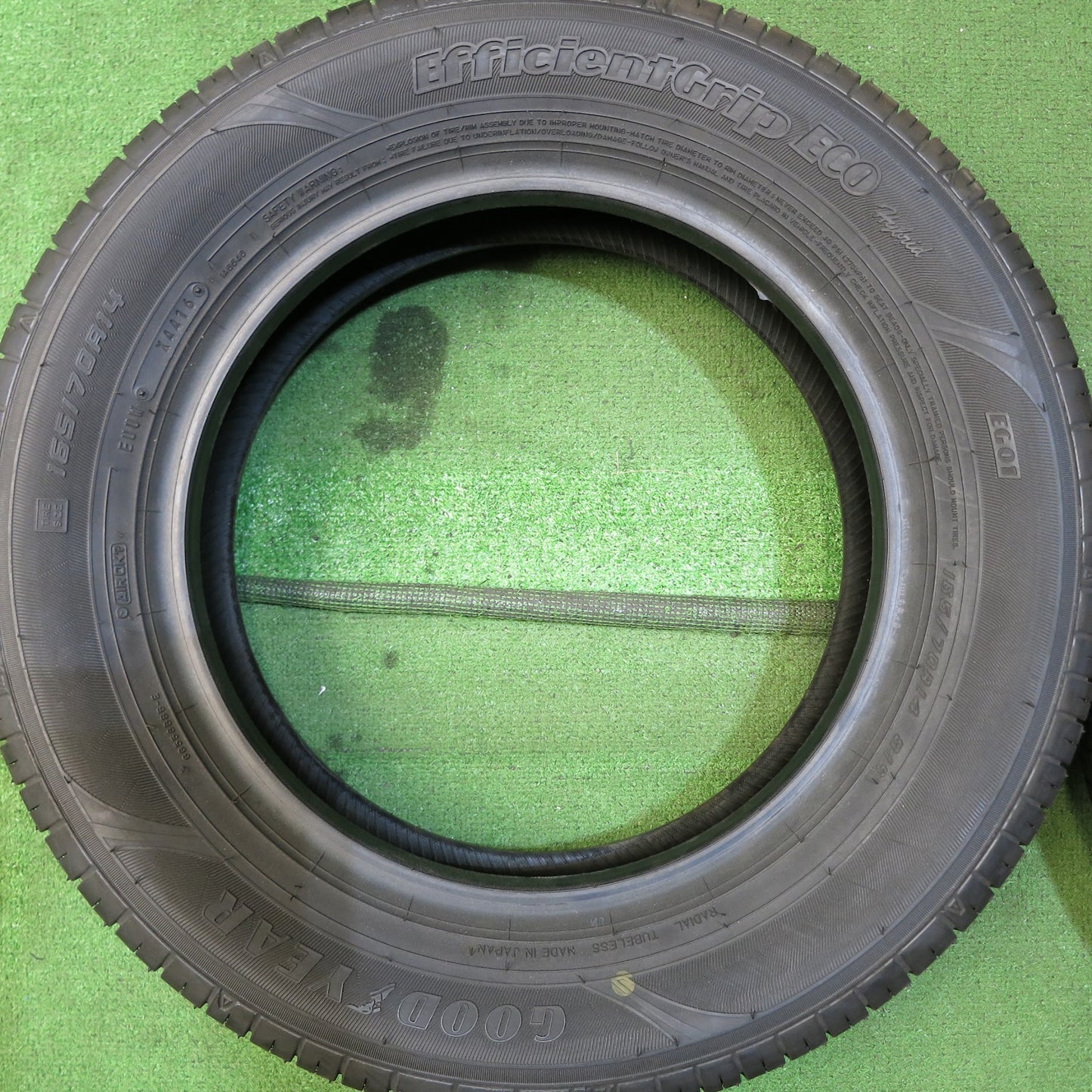 [送料無料]未使用★165/70R14 グッドイヤー EfficientGrip ECO hybrid EG01 タイヤ 14インチ アクア マーチ ヴィッツ 等★3060909Hノタ