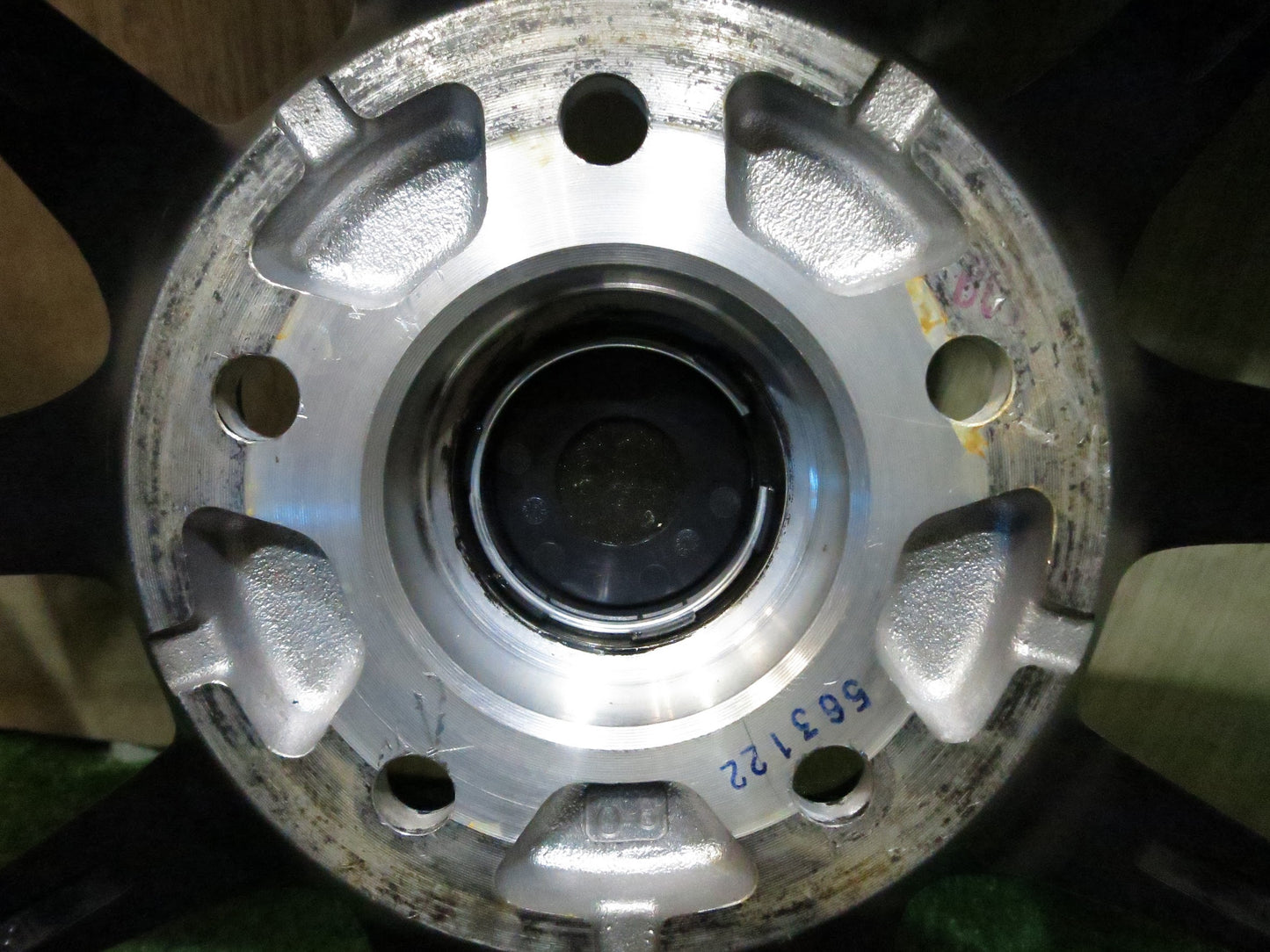 [送料無料]超バリ溝！19年！キレイ！9.5分以上★スタッドレス G.speed 225/45R18 ケンダ KR36 アイステック ネオ G.スピード 18インチ PCD114.3/5H★3022703Hス