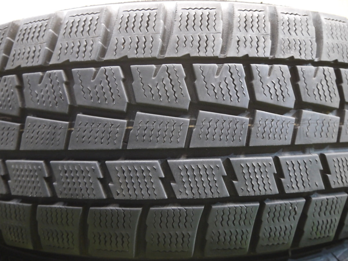 [送料無料]4本価格！18年★スタッドレス 195/65R15 ダンロップ ウインターマックス WM01 タイヤ 15インチ プリウス ノア ヴォクシー 等★2070212ヤスタ