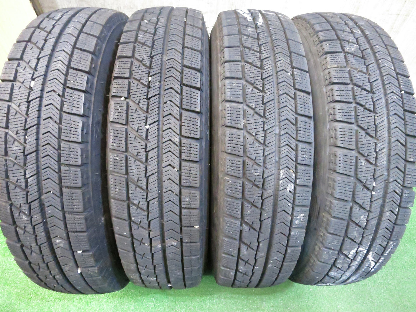 [送料無料]4本価格！20年★スタッドレス 145/80R13 ブリヂストン ブリザック VRX スチール ホイール 13インチ PCD 100 110 114.3/4H マルチ★2122601Hス