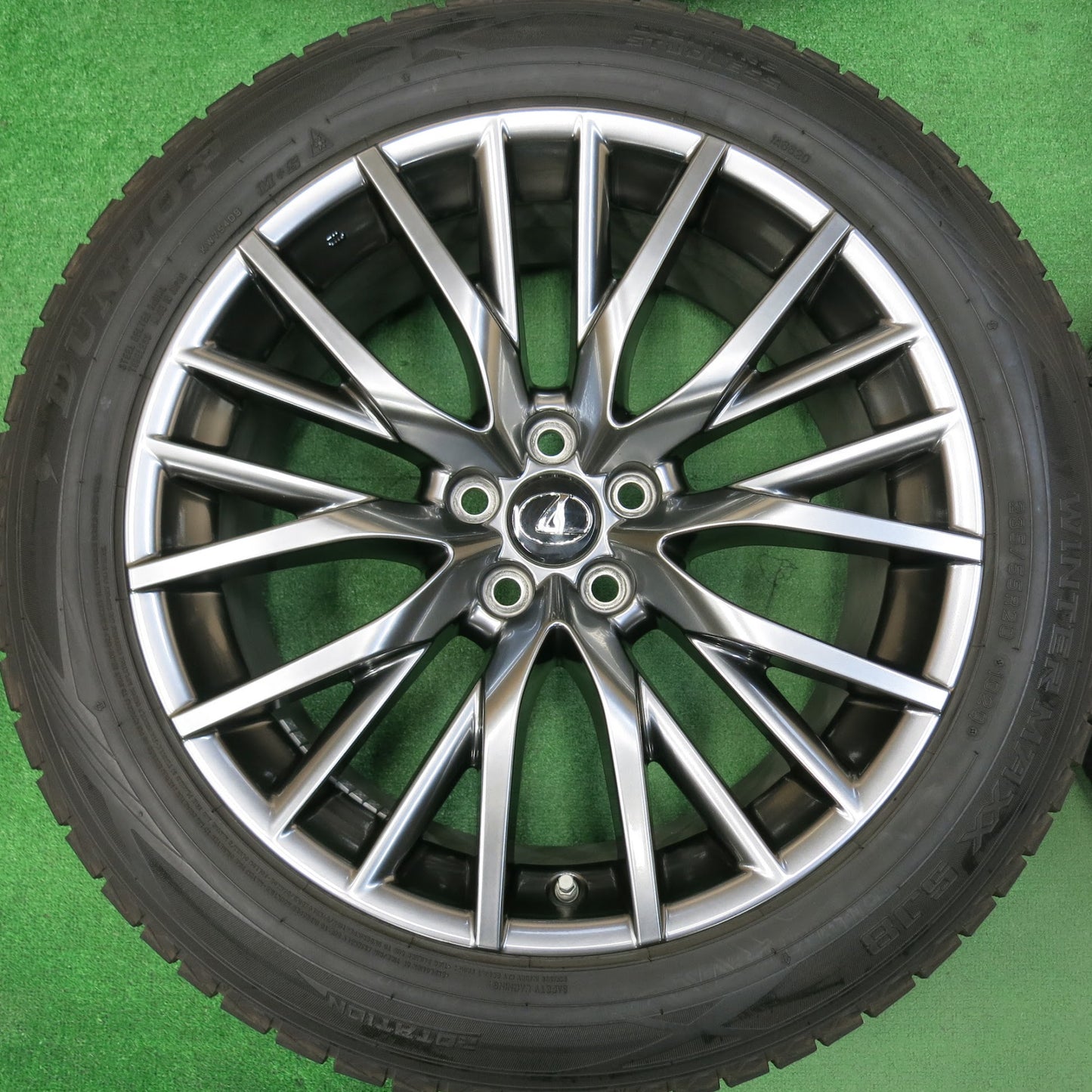 [送料無料]センサー付き！バリ溝！キレイ！9.5分★レクサス RX450h 純正 235/55R20 スタッドレス ダンロップ ウインターマックス SJ8 PCD114.3/5H★3041509ヒス