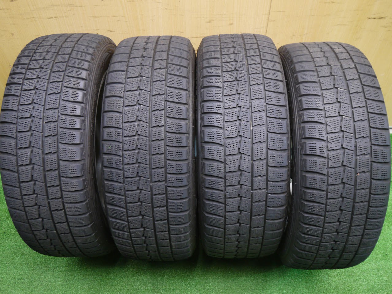 [送料無料]4本価格★スタッドレス 225/50R17 ダンロップ ウインターマックス WM01 JOKER weds ジョーカー 17インチ PCD114.3/5H★