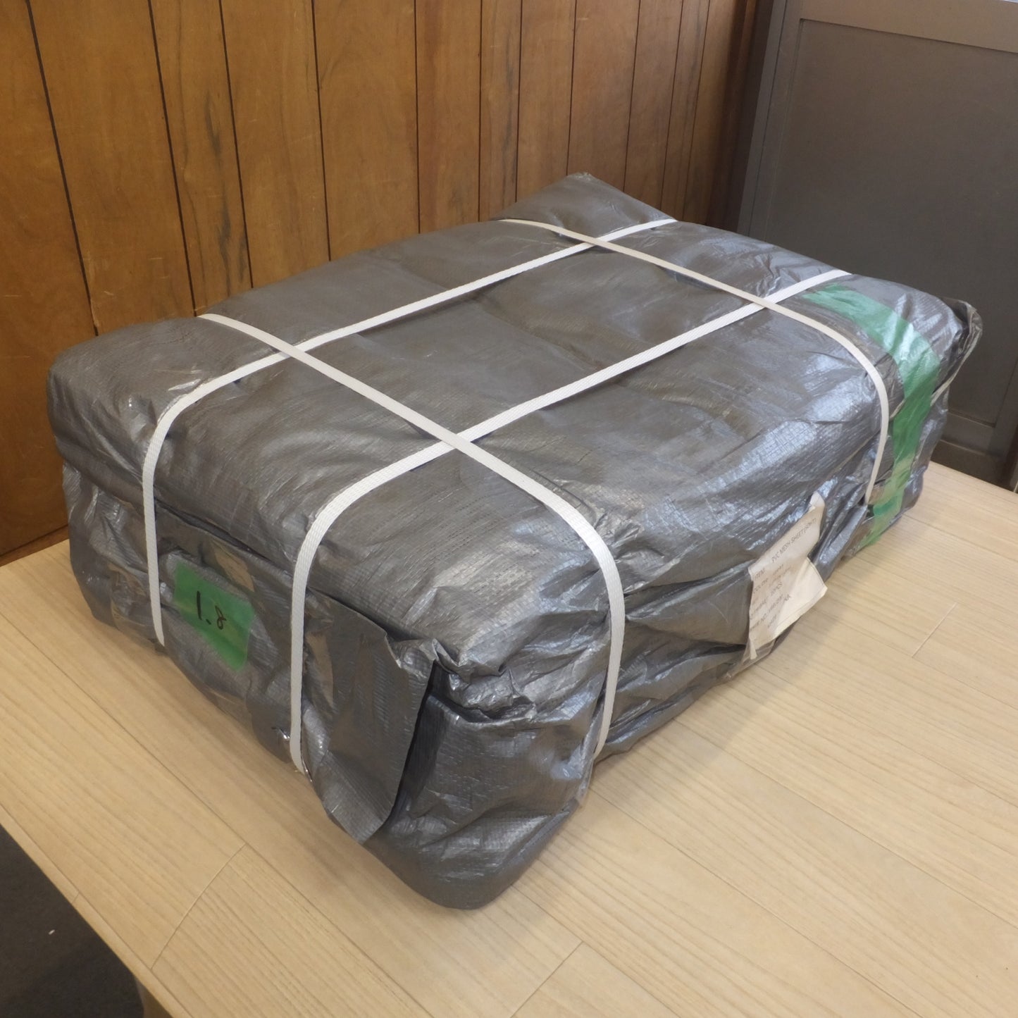 [送料無料] 未使用★メッシュシート PVC MESH SHEET(SOFT) PMT-0034 GRAY 1.8M×6.3M 10枚入　メーカー 不明(2)★