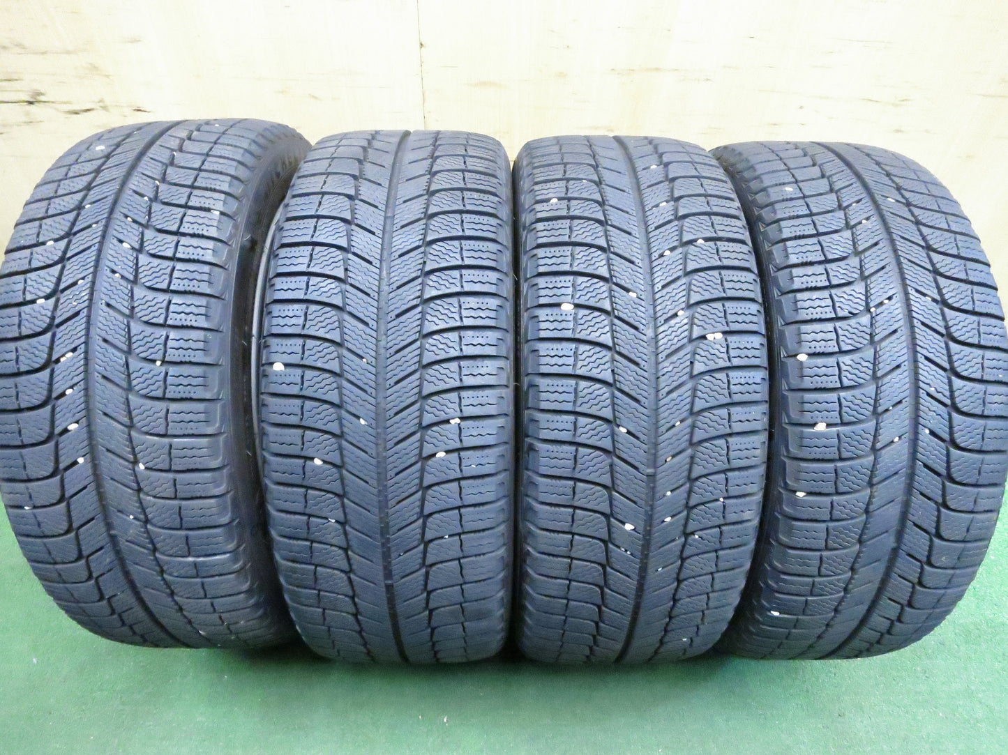 [送料無料]バリ溝！19年！キレイ！9分★レクサス IS300h バージョンL 後期 純正 225/45R17 スタッドレス ミシュラン X-ICE3+ 17インチ PCD114.3/5H★3020312Hス