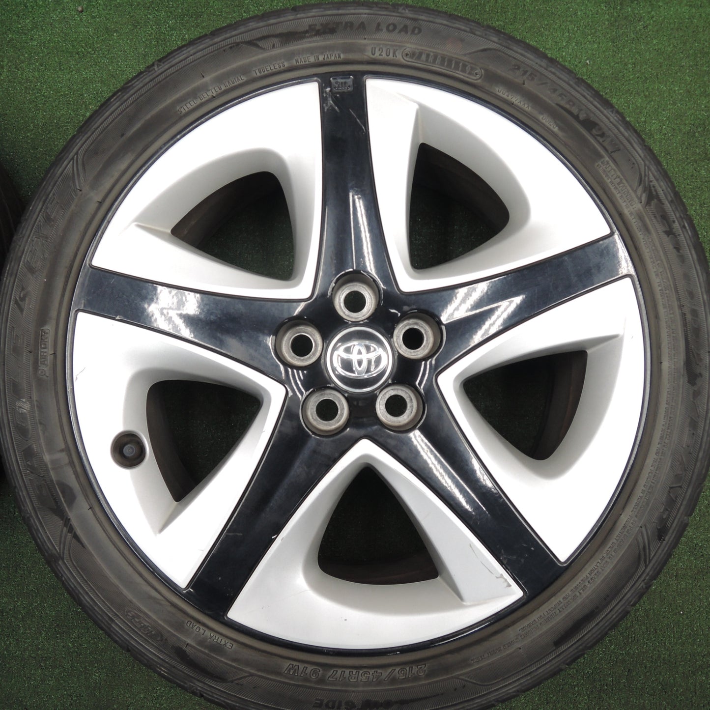*送料無料* 4本価格★トヨタ 50系 プリウス ツーリング 純正 215/45R17 グッドイヤー イーグル LS EXE 17インチ PCD100/5H★4020302HAノ