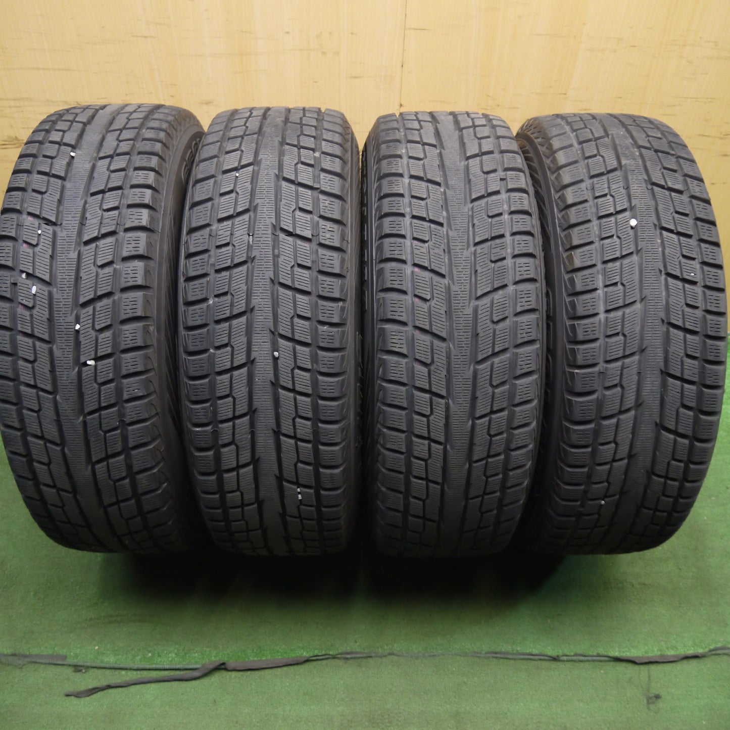 [送料無料]バリ溝！キレイ！9分★20系 レクサス RX 純正 235/65R18 スタッドレス ヨコハマ ジオランダー i/T-S 18インチ PCD114.3/5H★3031401クス