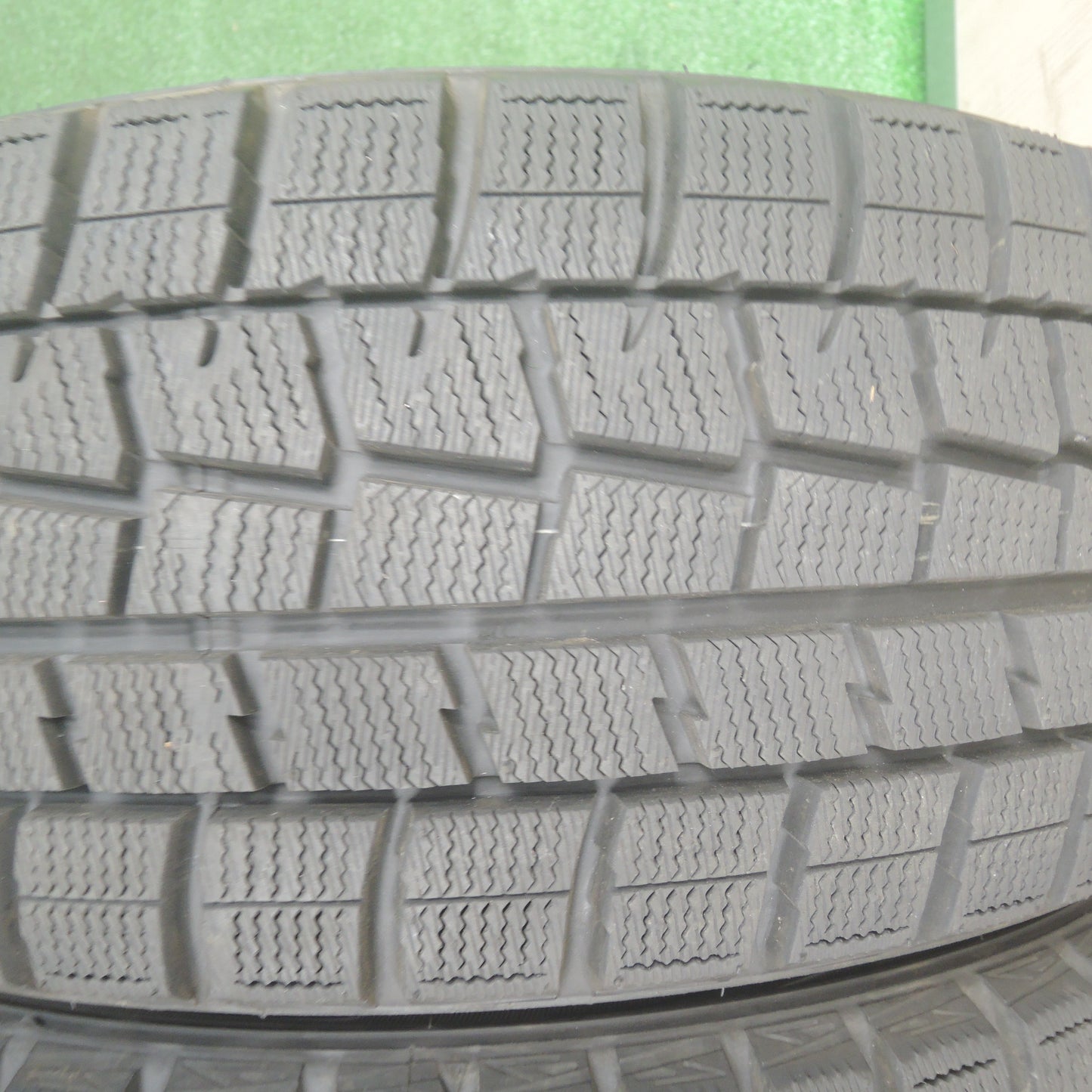 *送料無料*バリ溝！19年！キレイ！9.5分以上★スバル レガシィ 純正 215/45R17 スタッドレス ダンロップ ウインターマックス WM01 17インチ PCD100/5H★3111405TNス