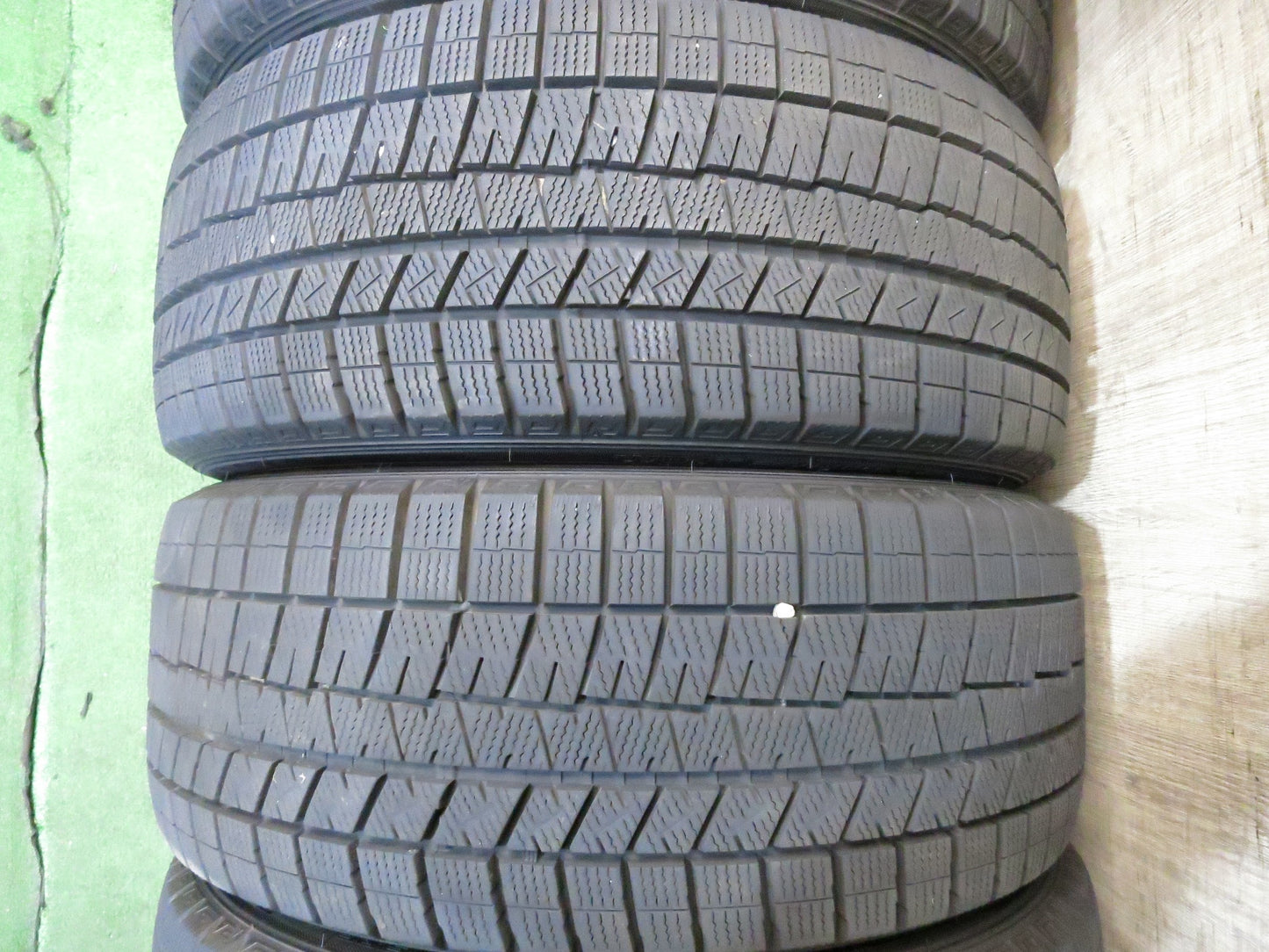 [送料無料]バリ溝！21年！キレイ！9.5分★BMW 等 225/45R17 スタッドレス ダンロップ ウインターマックス03 ECO FORME エコフォルム PCD120/5H★3011306Hス