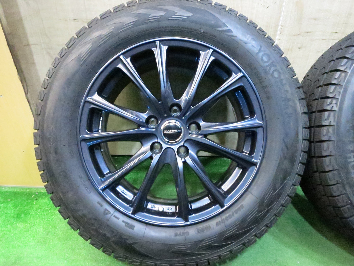 [送料無料]超バリ溝！20年！綺麗！ほぼ10分★スタッドレス 225/65R17 ヨコハマ アイスガード G075 WAREN HOTSTUFF ヴァーレン 17インチ PCD114.3/5H★3030105Hス