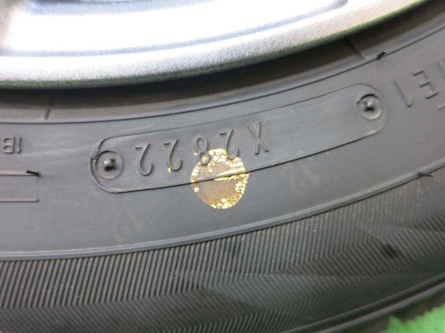 [送料無料]バリ溝！22年！綺麗！ほぼ10分★スタッドレス 145/80R13 ダンロップ ウインターマックス WM02 Exceeder エクシーダー 13インチ PCD100/4H★3031003ヒス