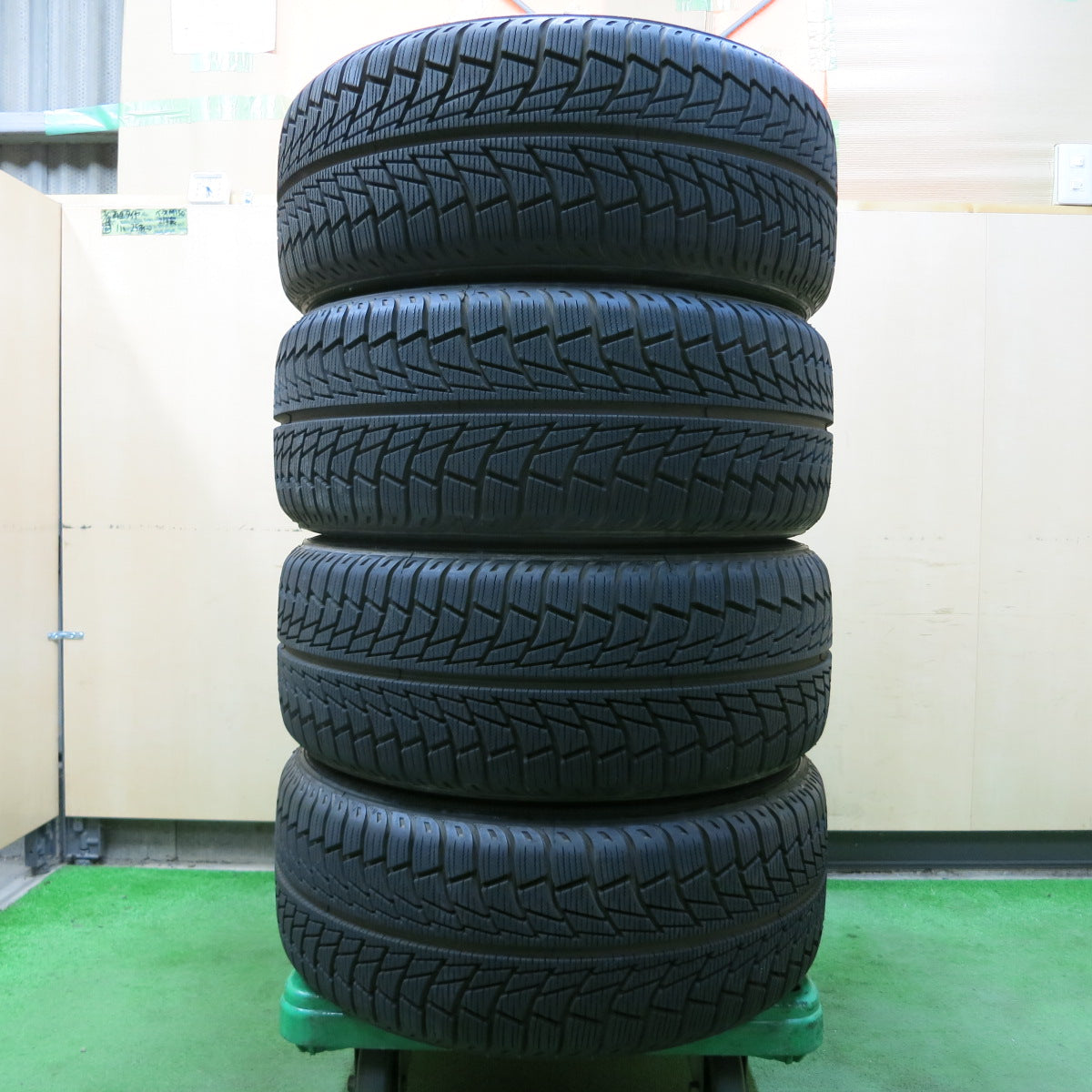 *送料無料*超バリ溝！ほぼ10分★日産 R32 GTR 純正 鍛造 225/55R16 スタッドレス ナンカン SNOW VIVA SV-1 PCD114.3/5H★3102808イス