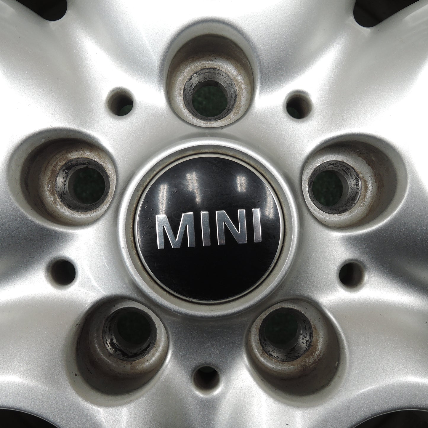 *送料無料*バリ溝！21年！ほぼ10分★MINI F55 ミニ クーパー 純正 OP 195/55R16 スタッドレス ヨコハマ アイスガード iG70 16インチ PCD112/5H★4012303NJス