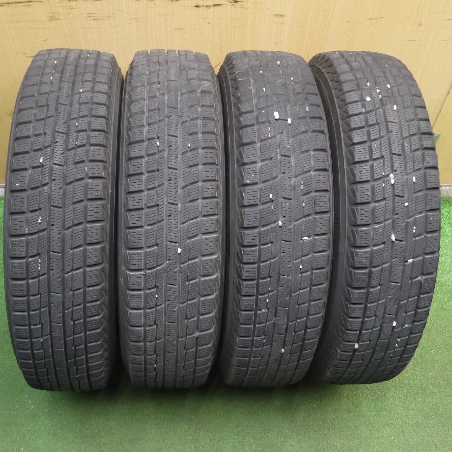 [送料無料]バリ溝！20年！キレイ！9分★スタッドレス 145/80R13 プラクティバ アイス BP02 ZELERNA 社外 アルミ 13インチ PCD100/4H★3090201KAス