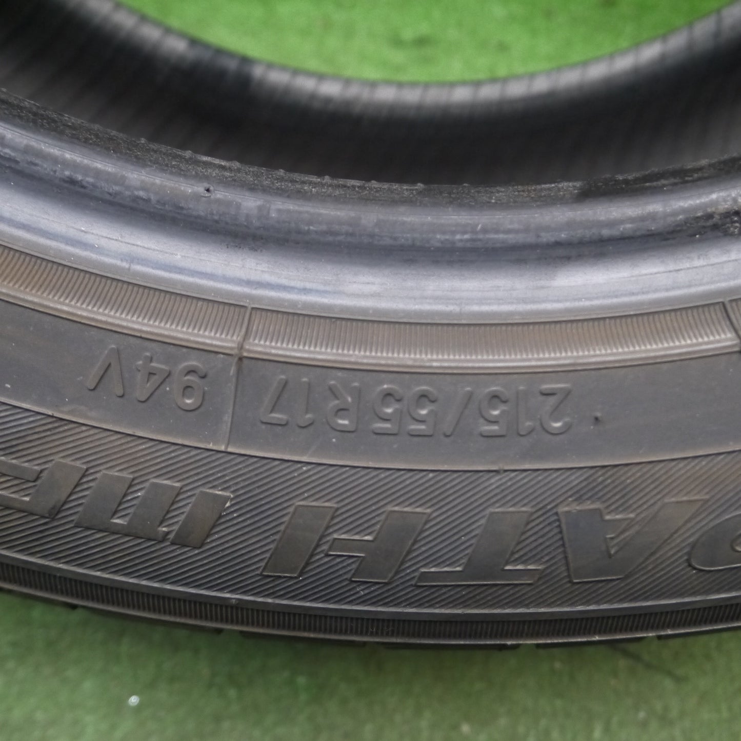 *送料無料*バリ溝！21年！9分★215/55R17 トーヨー トランパス MPZ タイヤ 17インチ エスティマ カムリ クラウン マジェスタ 等★3121904Hノタ