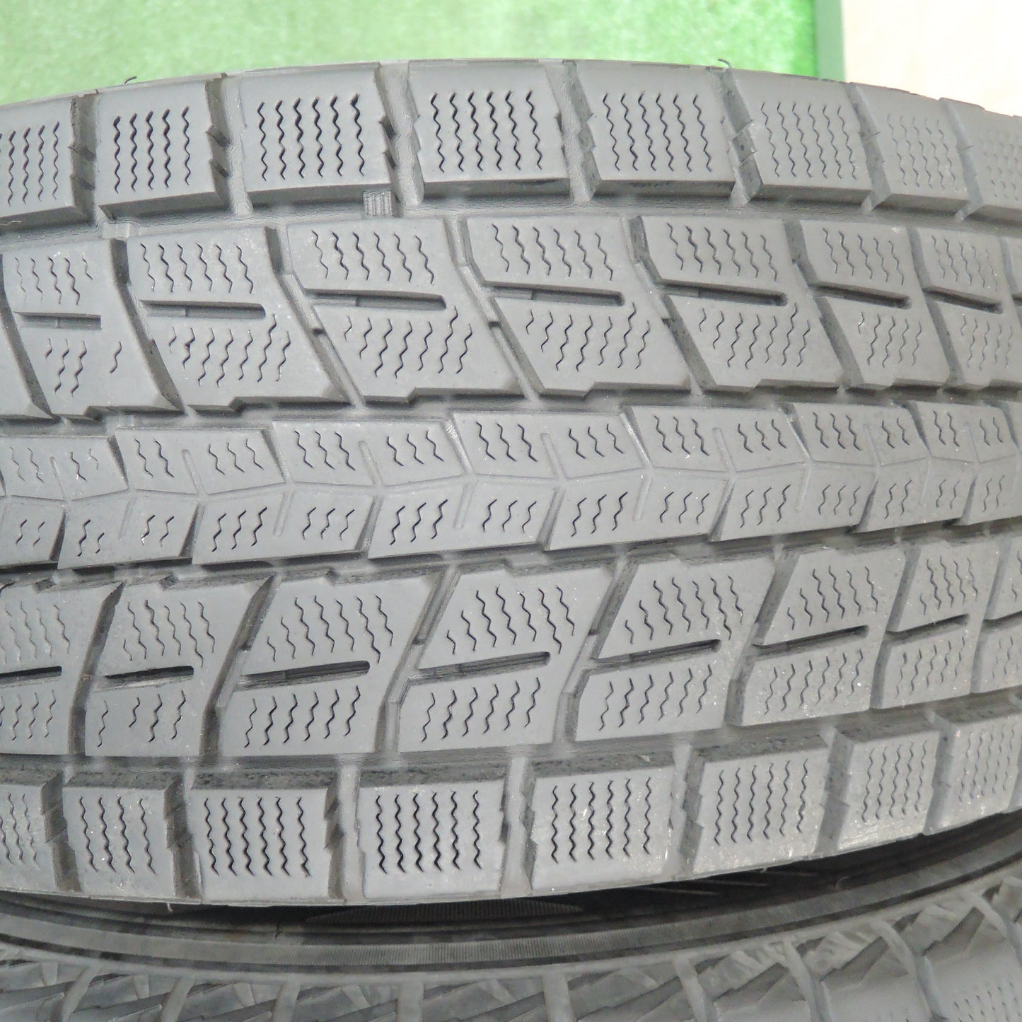 *送料無料*バリ溝！キレイ！9分★スバル SJ5 フォレスター 純正 225/60R17 スタッドレス ダンロップ ウインターマックス SJ8 PCD100/5H★3112707TNス