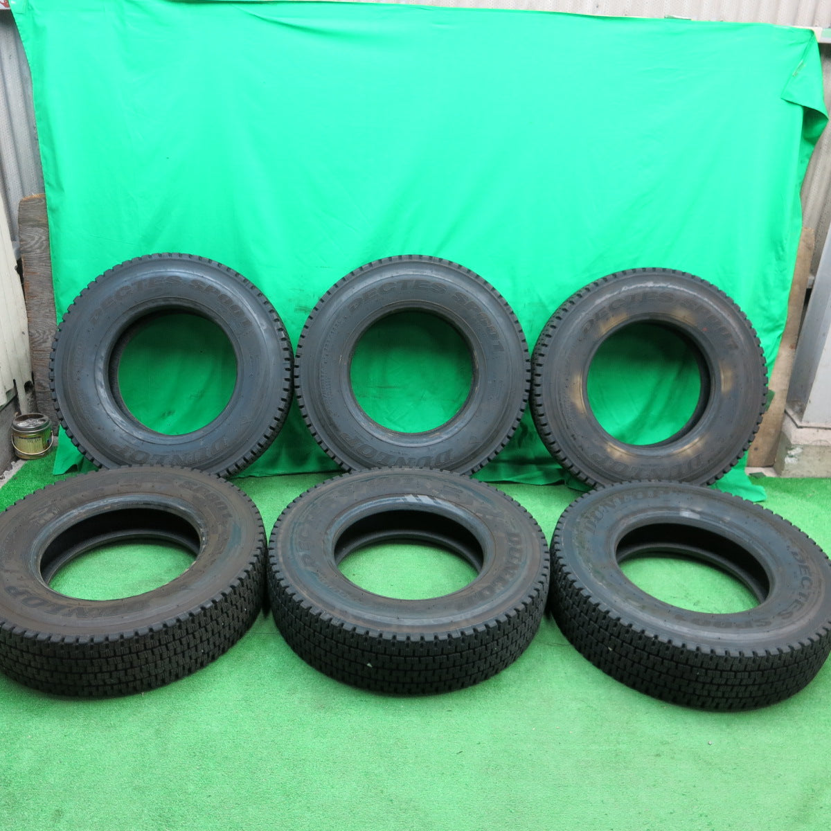 *送料無料*バリ溝！22年！9.5分★トラック タイヤ 225/80R17.5 123/122L ダンロップ デクテス SP001 17.5インチ★2110203KKスタ