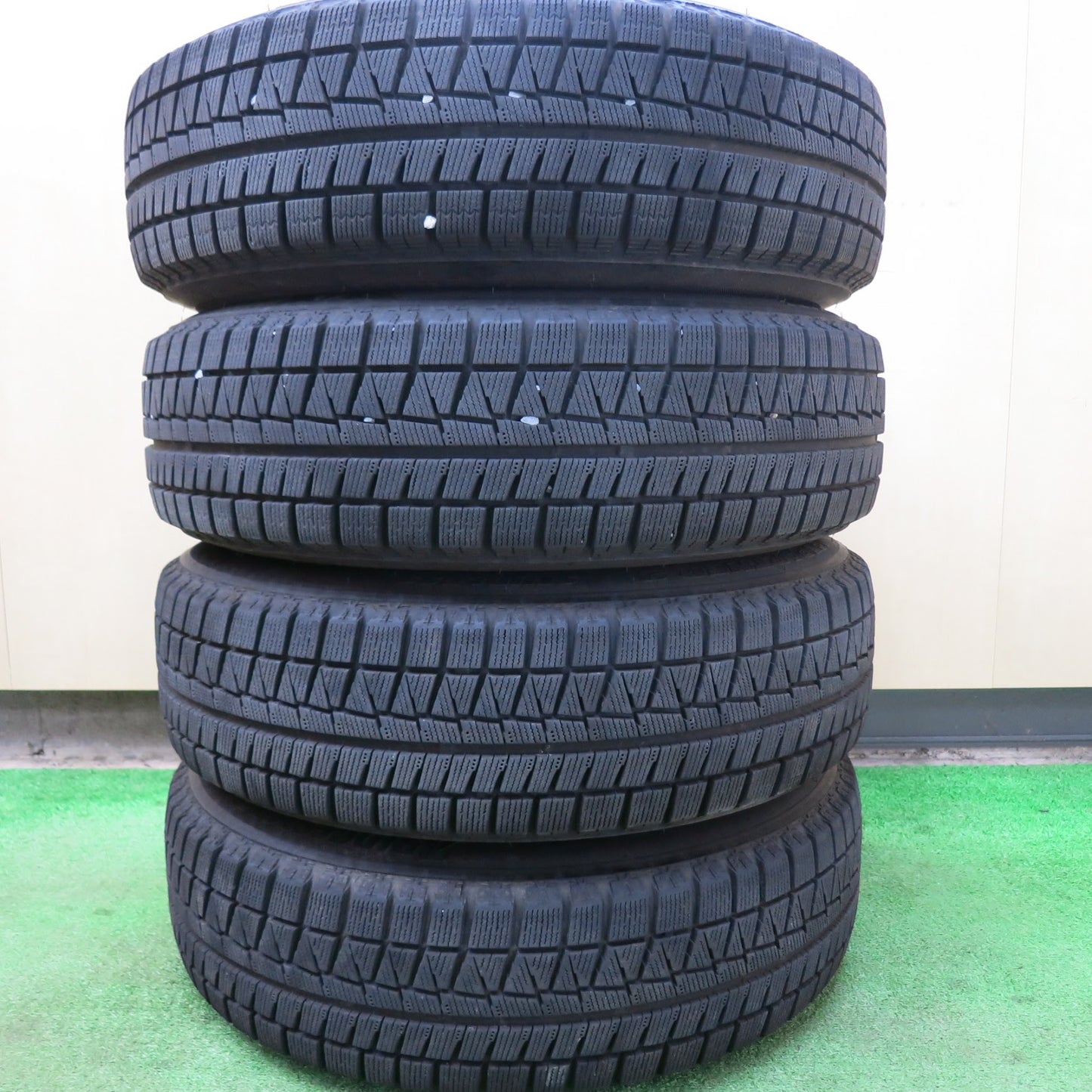 [送料無料]バリ溝！20年！キレイ！9分★スタッドレス 165/70R14 ブリヂストン アイスパートナー2 TOPRUN トップラン 14インチ PCD100/4H★3052006ヒス