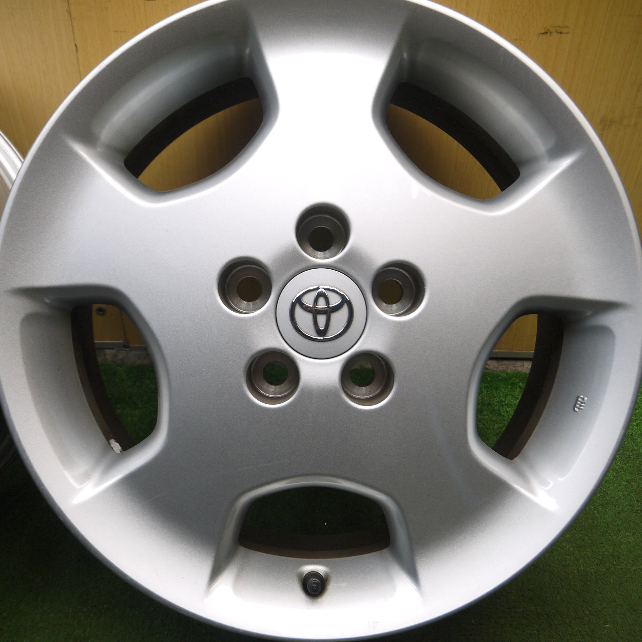 oRora99ruoEHOyJHLh4jEkjUgIA7EH