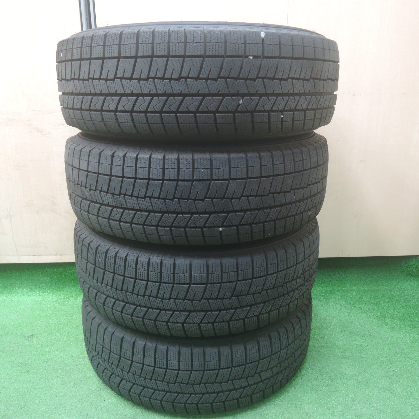 *送料無料*バリ溝！20年！キレイ！ほぼ10分★スタッドレス 195/65R15 ダンロップ ウインターマックス03 SEIN ザイン 15インチ PCD114.3/5H★3122712SYス