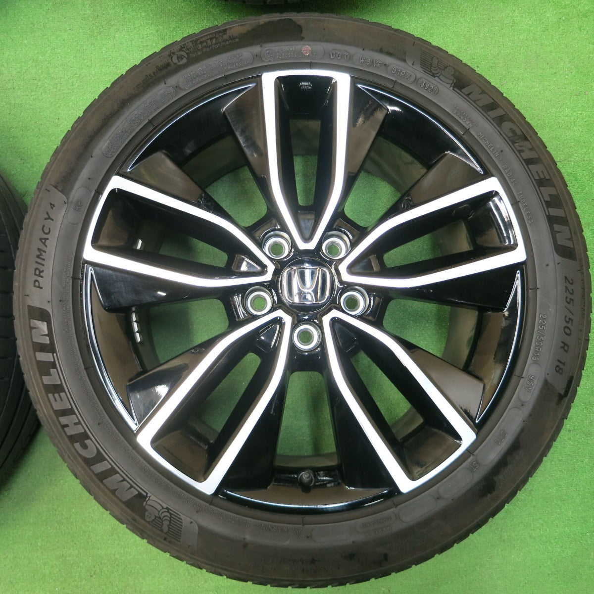 *送料無料* キレイ！21年★ホンダ RV5 RV6 ヴェゼル 純正 225/50R18 ミシュラン プライマシー4 18インチ PCD114.3/5H★4021604イノ