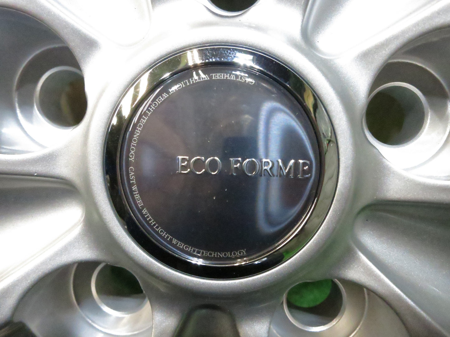 [送料無料]未使用！19年★スタッドレス 195/65R15 グッドイヤー アイスナビ6 ECO FORME エコフォルム 15インチ PCD114.3/5H★3021007Hス