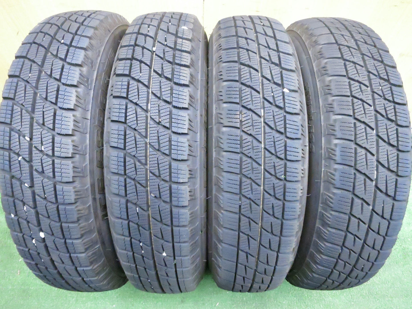 [送料無料]バリ溝！19年！キレイ！9分★スタッドレス 145/80R13 アイスエスポルテ ZACK JP-812 MONZA ザック モンツァ 13インチ PCD100/4H★3012304Hス