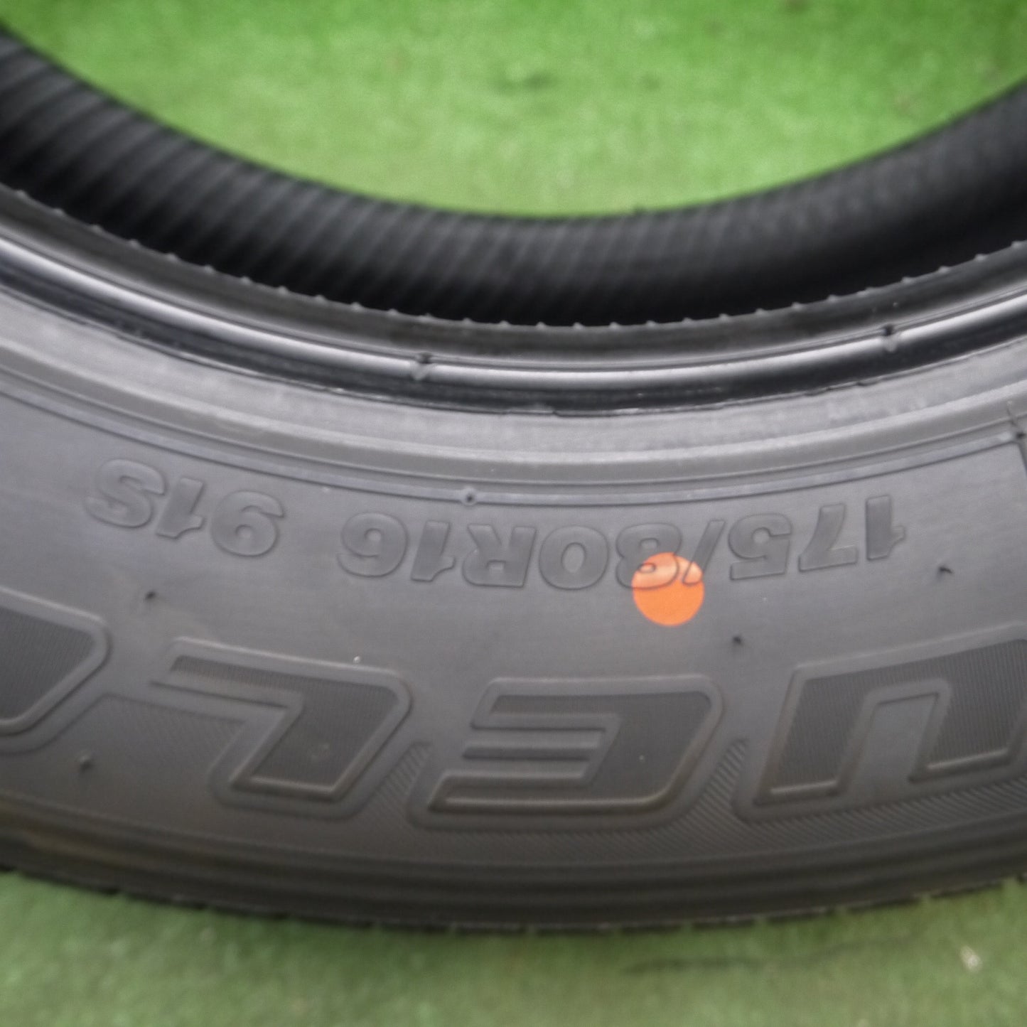*送料無料*バリ溝！23年！9.5分★ジムニー 等 175/80R16 ブリヂストン デューラー H/L 852 タイヤ 16インチ★3121906Hノタ