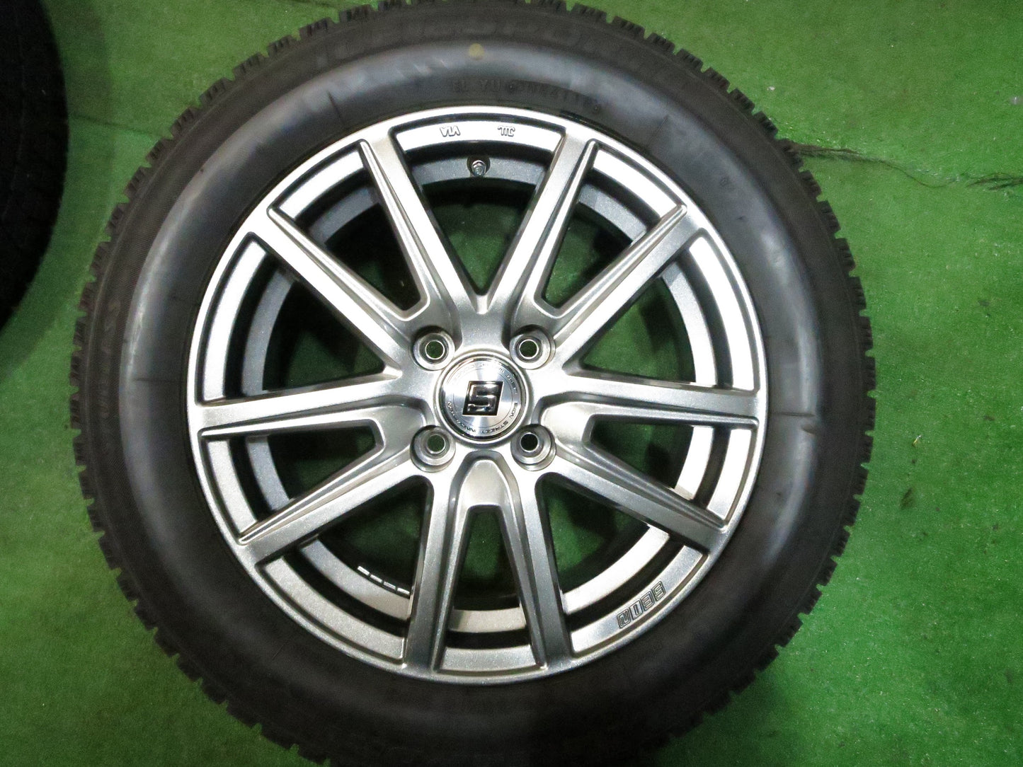 [送料無料]バリ溝！キレイ！9分★スタッドレス 175/65R15 アイスエスポルテ SEIN ザイン 15インチ PCD100/4H★3011711Hス
