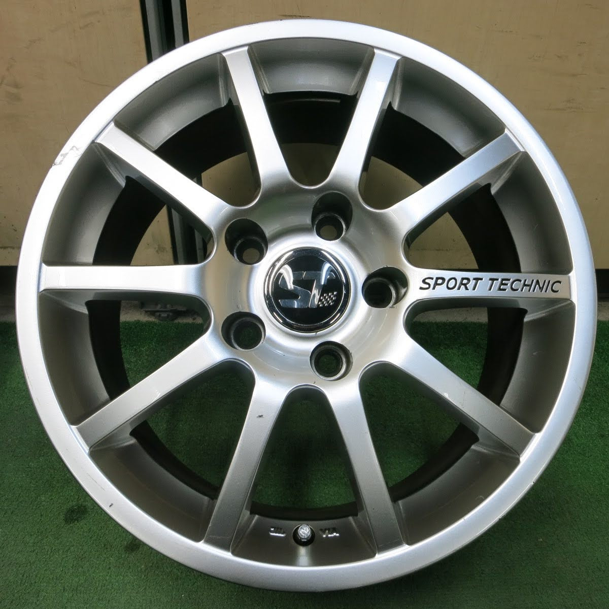 送料無料]4本価格☆SPORT TECHNIC ホイール 16インチ 16×7JJ スポーツ