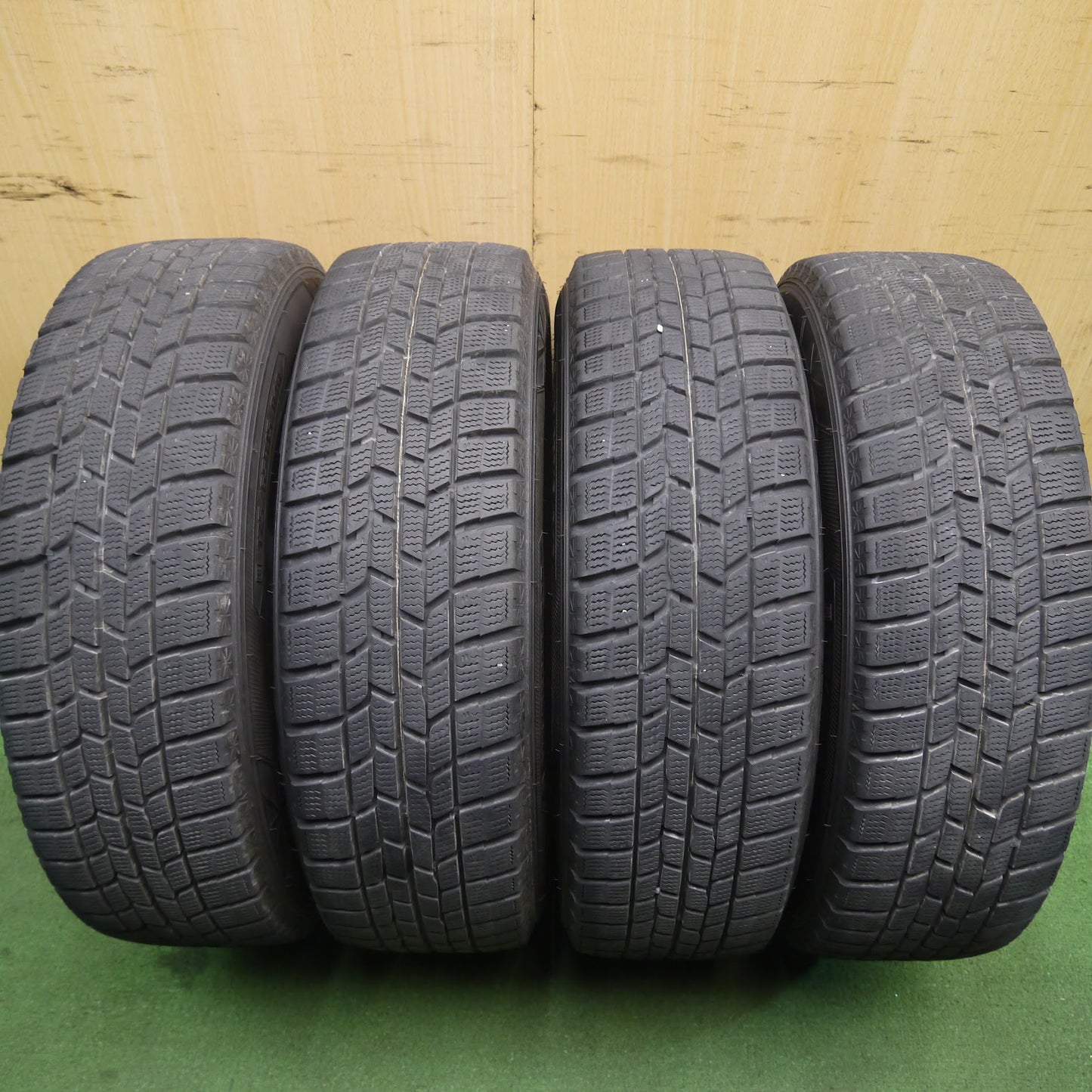 [送料無料]バリ溝！キレイ！9分★スタッドレス 175/65R15 グッドイヤー アイスナビ6 ravrion RM01 weds ラブリオン 15インチ PCD100/4H★3062602Hス