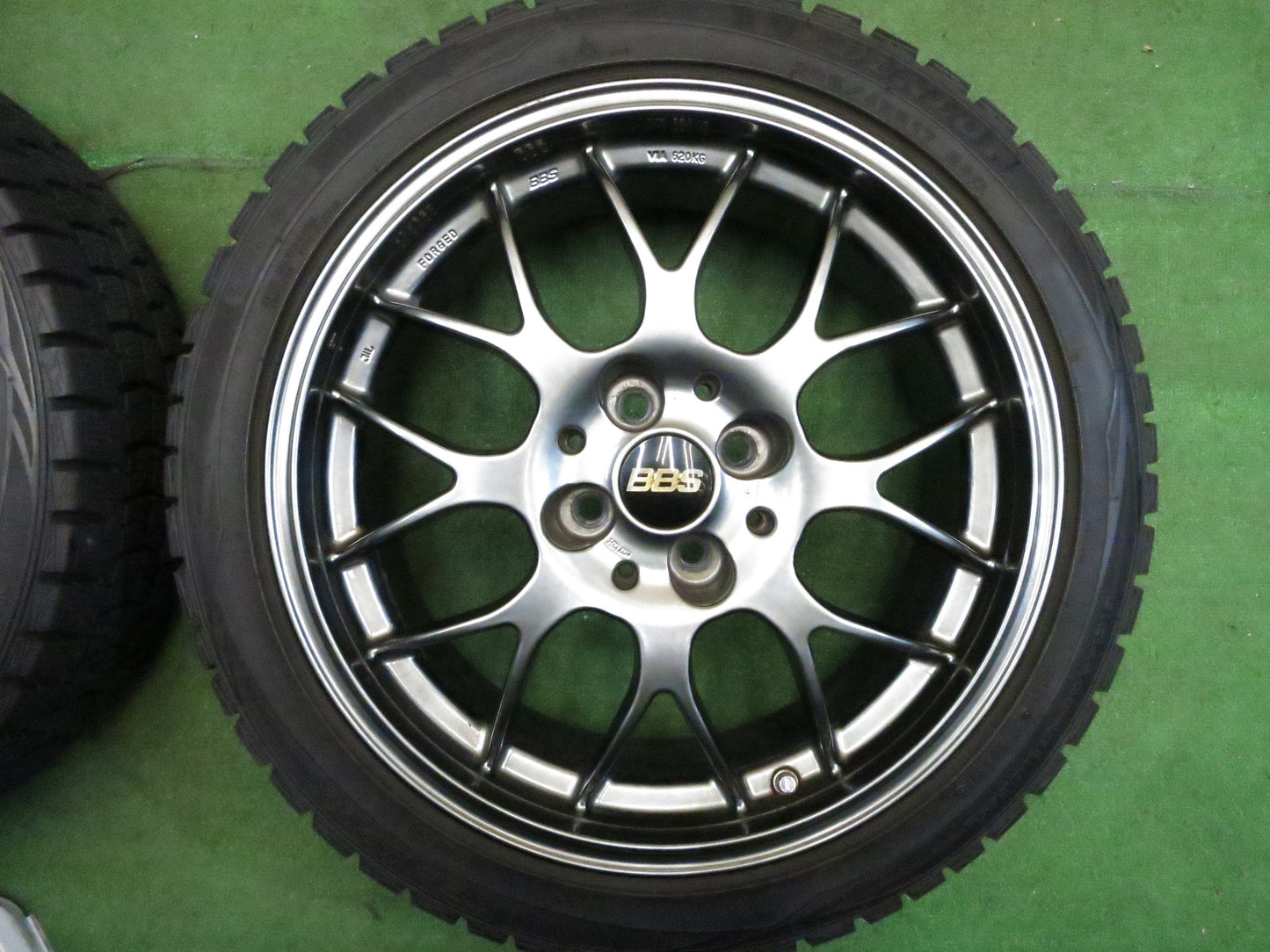 [送料無料]バリ溝！キレイ！9.5分★スタッドレス 205/45R17 BBS RG712H 鍛造 ダンロップ ウインターマックス WM01 17インチ PCD100/4H★3020111Hス