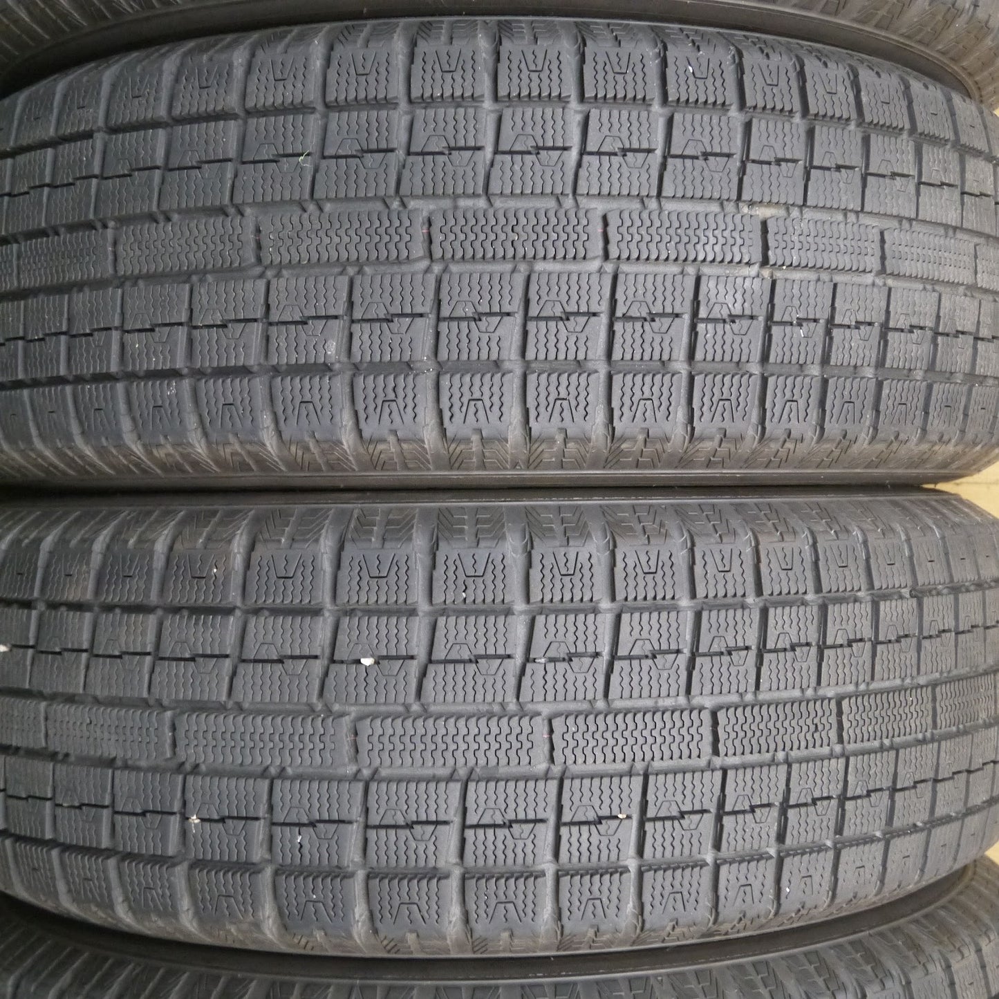 [送料無料]バリ溝！19年！綺麗！9.5分★プリウス 等 195/65R15 スタッドレス トーヨー ガリット G5 ravrion selzer ラブリオン 15インチ PCD100/5H★3071801KKス