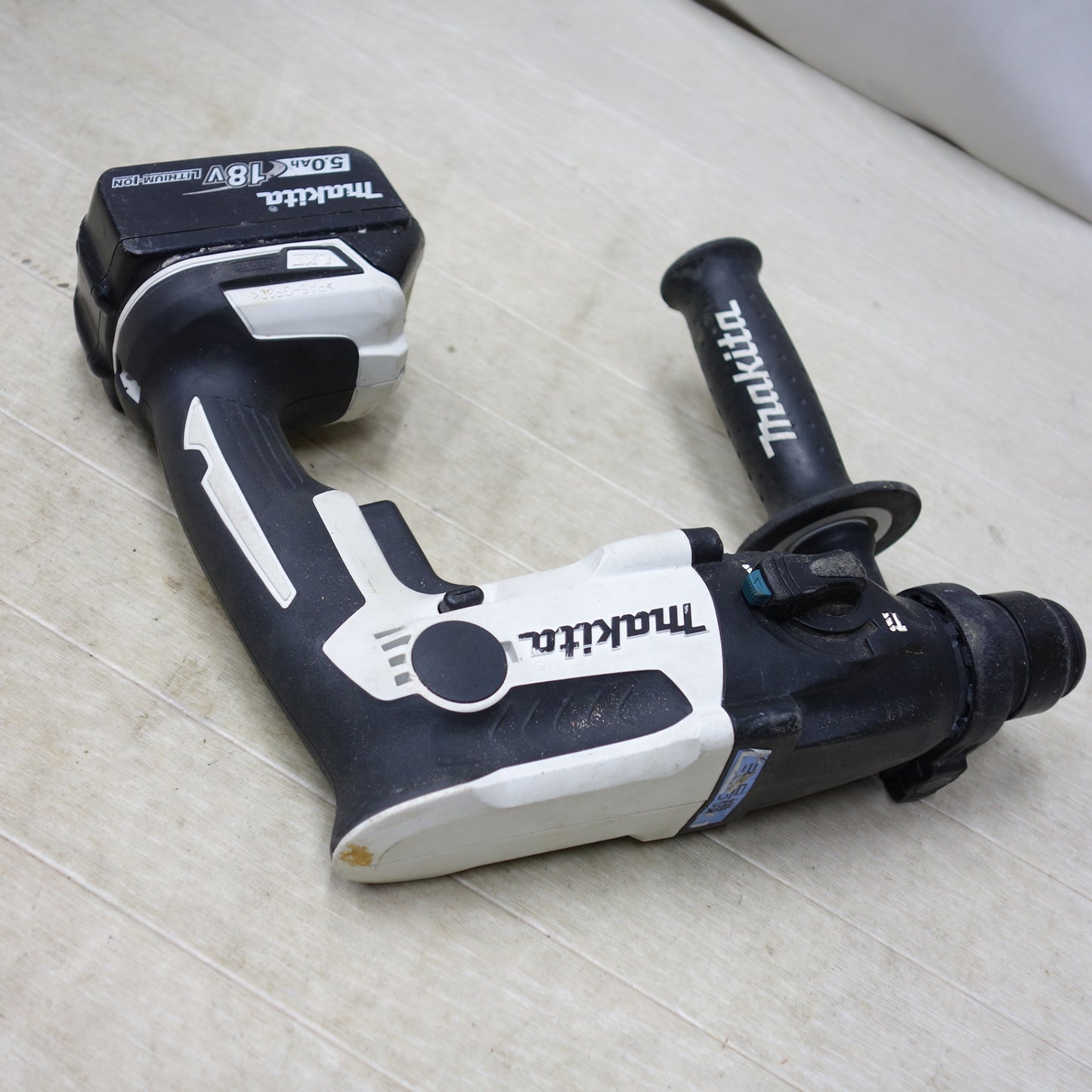 [送料無料] ◆makita マキタ 16mm 充電式ハンマドリル HR165D 18V BL1850 バッテリー付き 電動工具◆