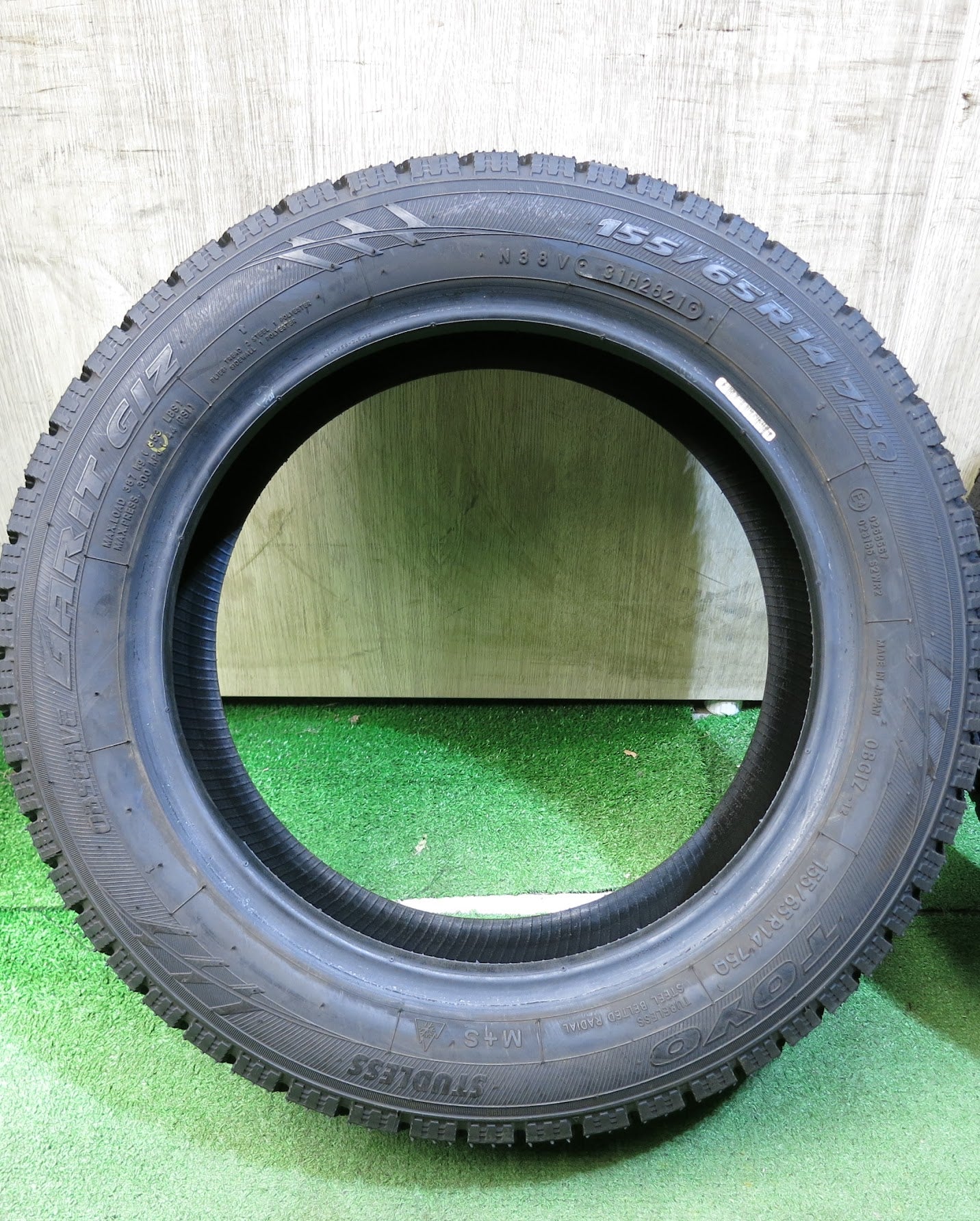 [送料無料]バリ溝！21年！ほぼ10分★スタッドレス 155/65R14 トーヨー オブザーブ ガリット GIZ タイヤ 14インチ N-BOX N-ONE N-WGN 等★3032008Hスタ