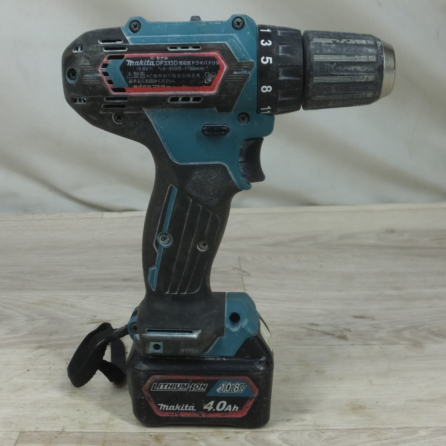 [送料無料] ◆makita マキタ 充電式ドライバドリル DF333D 10.8V BL1040B バッテリー付き 電動工具◆