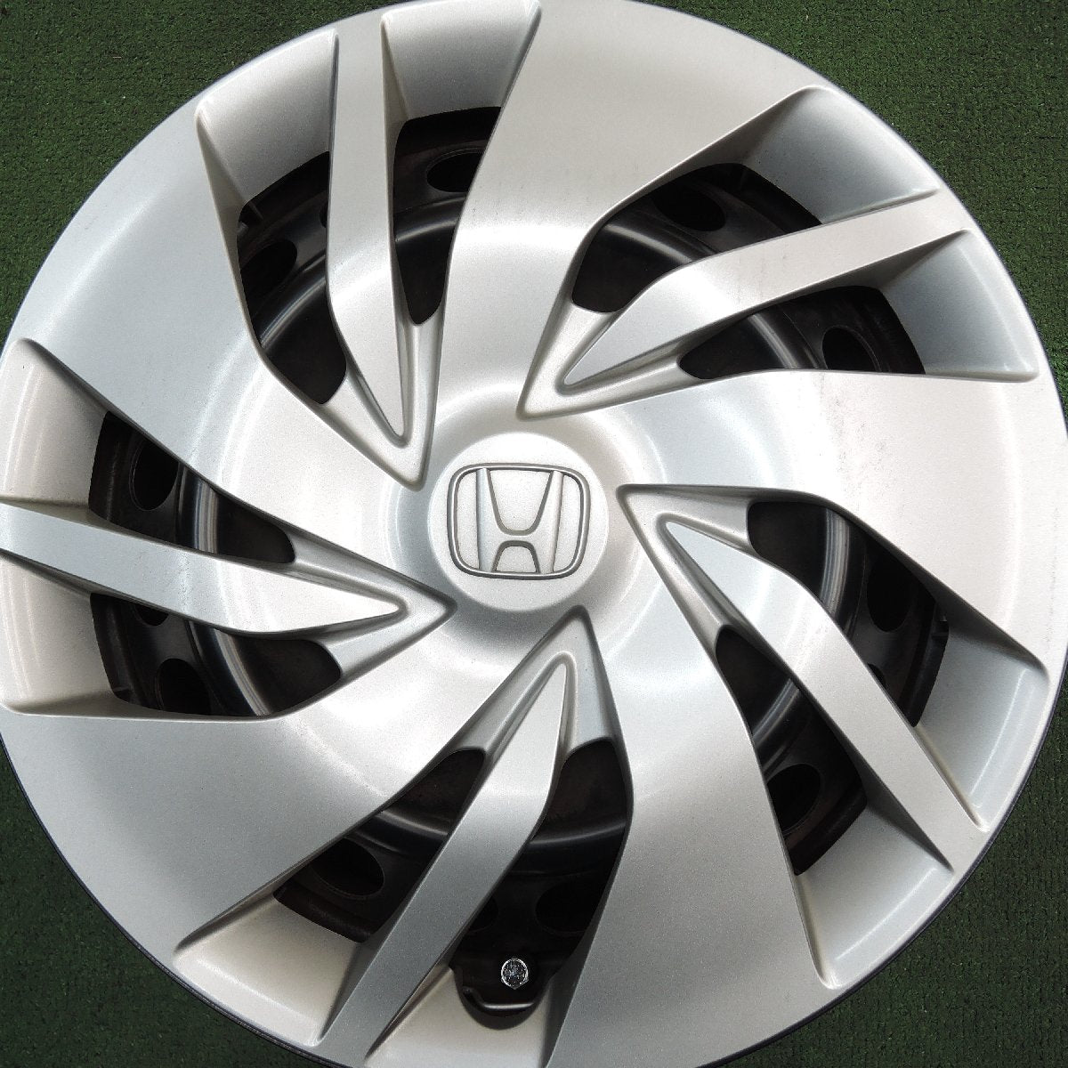 [送料無料]キレイ★ホンダ GK系 フィット 純正 スチール ホイール 14インチ 14×5.5J PCD100/4H★3072803Hホ