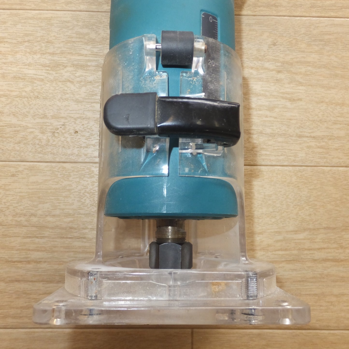 [送料無料] ★マキタ makita トリマ 3707FC　100V 5.3A 50-60Hz 500W 26000min-1★