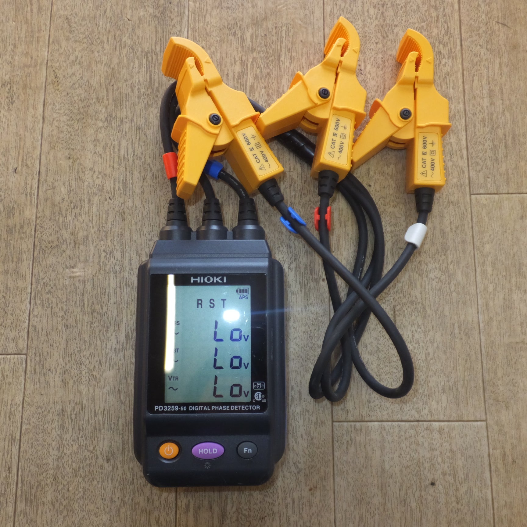 送料無料]美品☆日置電機 HIOKI 電圧計付検相器 PD3259-50