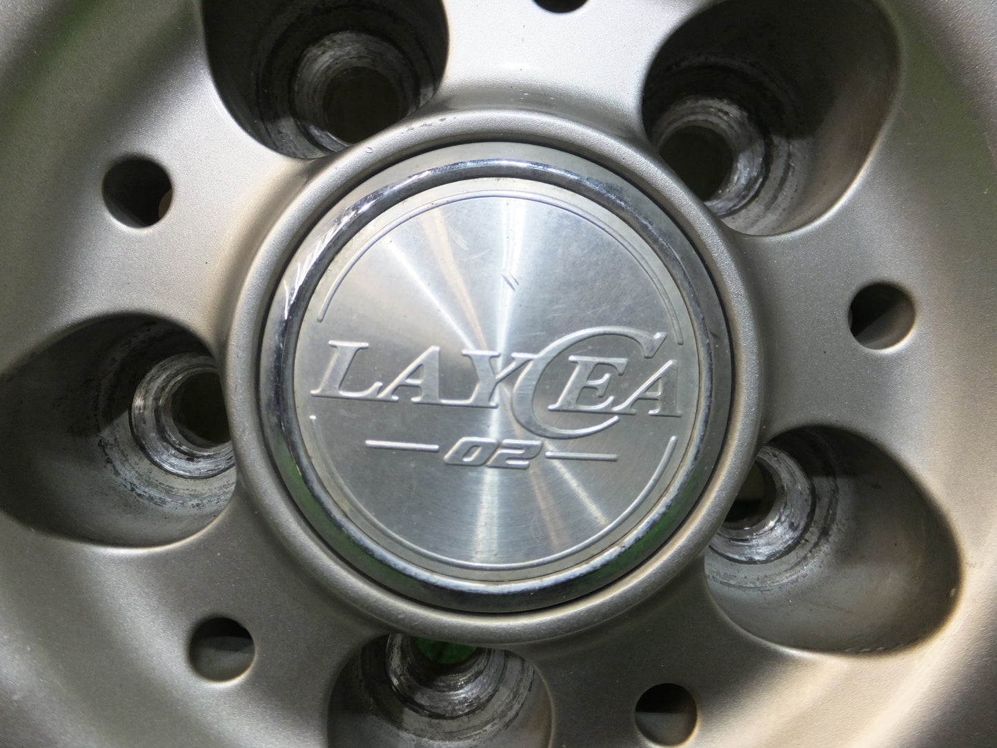[送料無料]バリ溝！キレイ！8.5分★プリウス 等 195/65R15 スタッドレス ブリヂストン ブリザック VRX2 LAYCEA -02- レイシア 15インチ PCD100/5H★2082305Hス