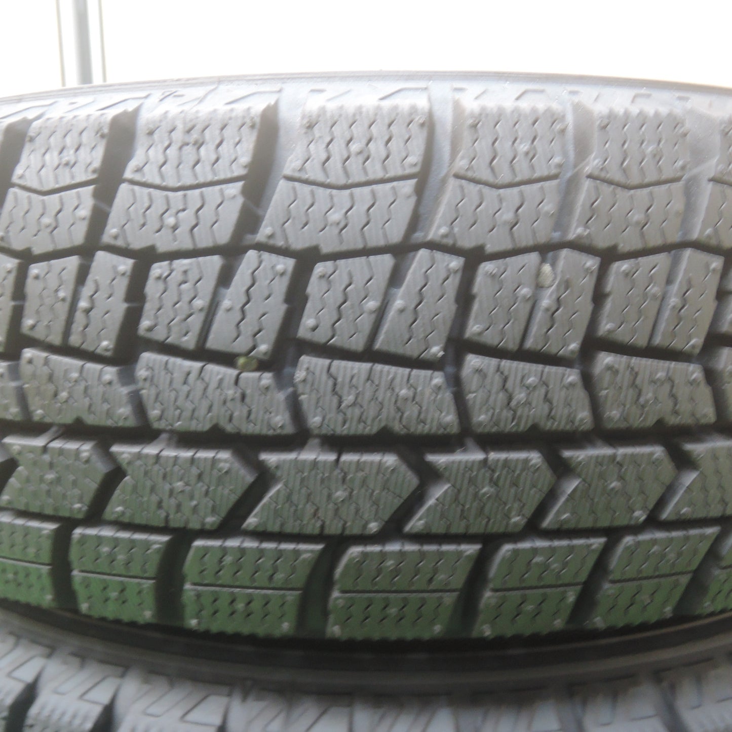 *送料無料*タイヤほぼ未使用！21年★スタッドレス 155/65R14 ダンロップ ウインターマックス WM02 スチール ホイール PCD100 114.3/4H マルチ★4011912SYス
