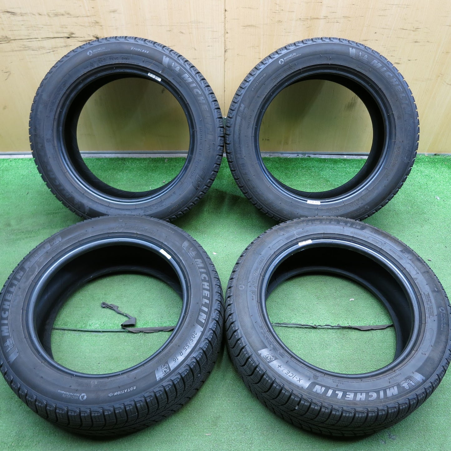 [送料無料]バリ溝！9分★スタッドレス 205/55R16 ミシュラン X-ICE3+ タイヤ 16インチ リーフ プレマシー セレナ ラフェスタ レクサスIS 等★3032702Hノタ