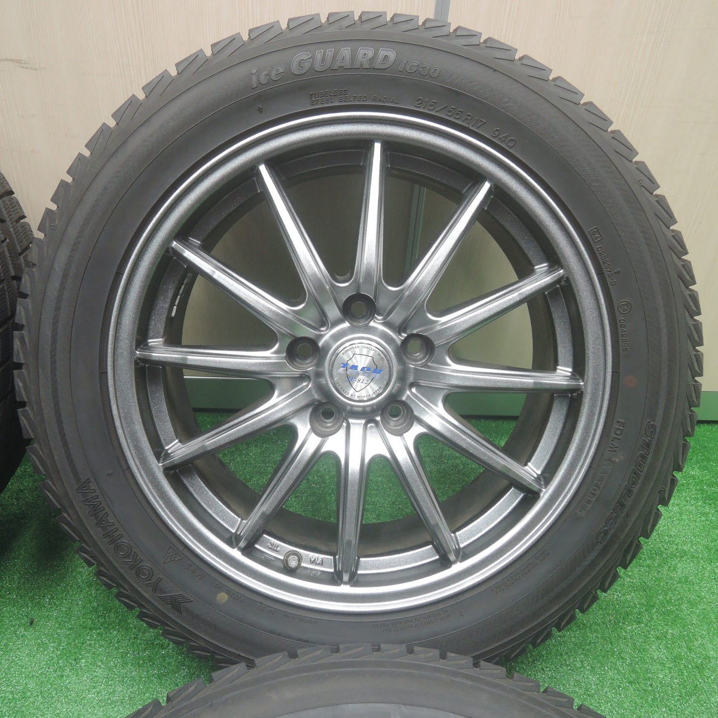 [送料無料]バリ溝！キレイ！9.5分★スタッドレス 215/55R17 ヨコハマ アイスガード iG30 ZACK JP-812 MONZA ザック モンツァ 17インチ PCD114.3/5H★3080909SYス